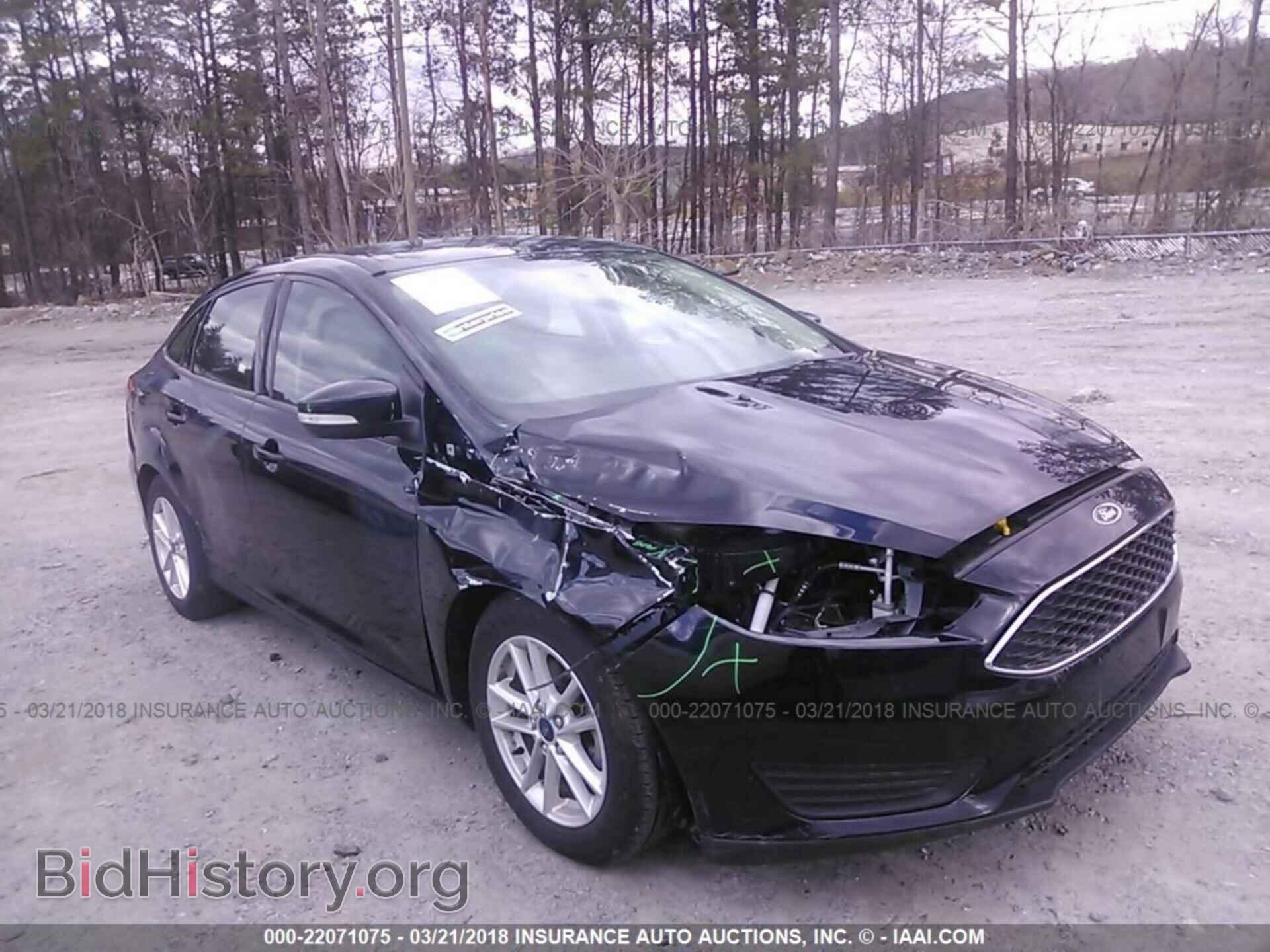 2017 Ford Focus - VIN: 1FADP3F29HL216176 - Photo 6