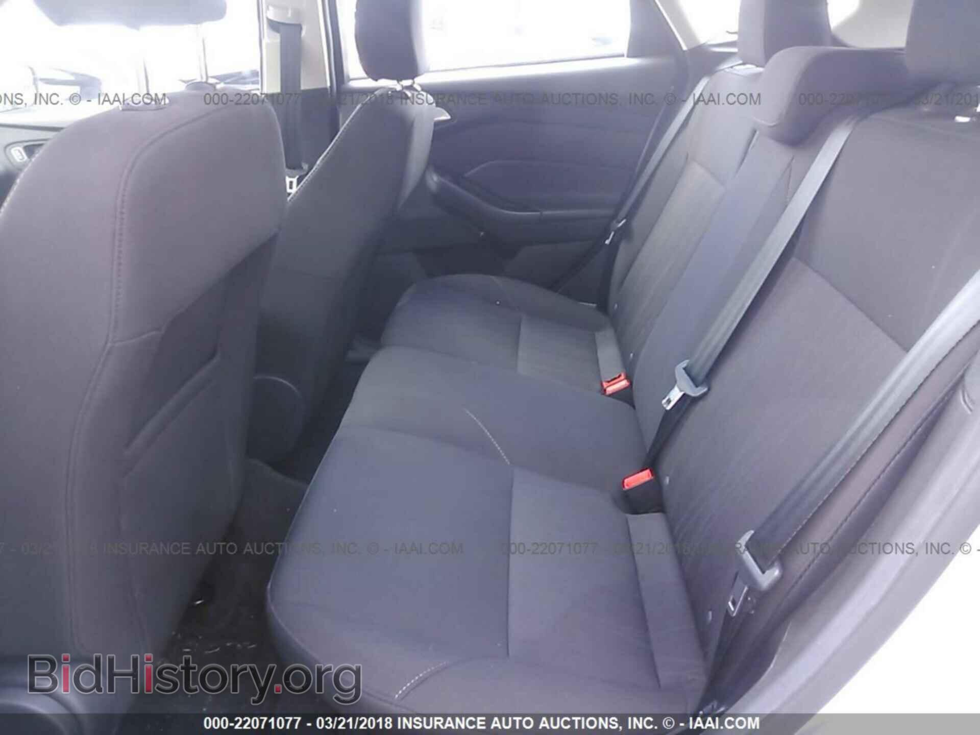 2017 Ford Focus - VIN: 1FADP3K29HL247269 - Photo 8