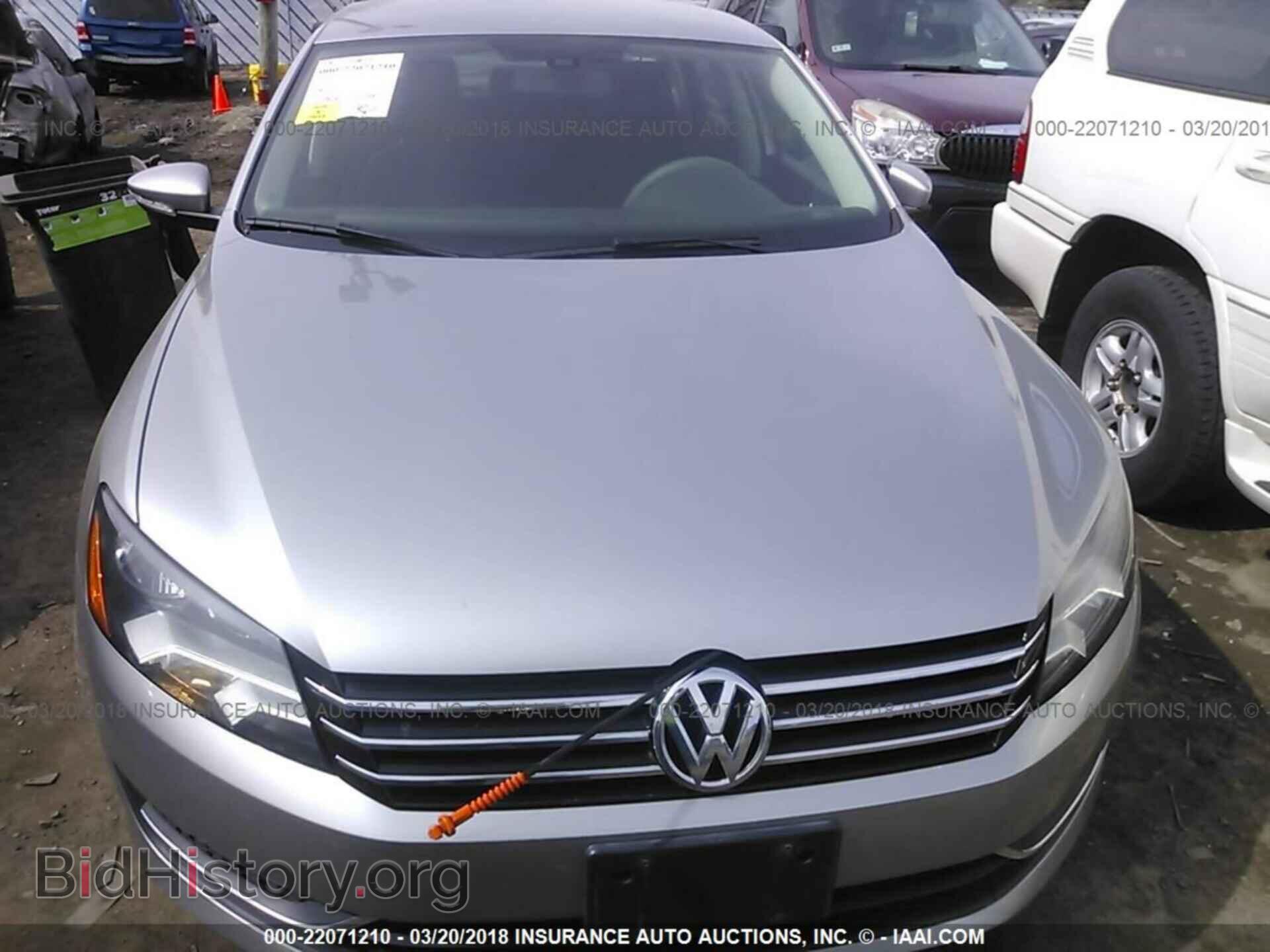2012 Volkswagen Passat - VIN: 1VWAP7A31CC031937 - Фото 6