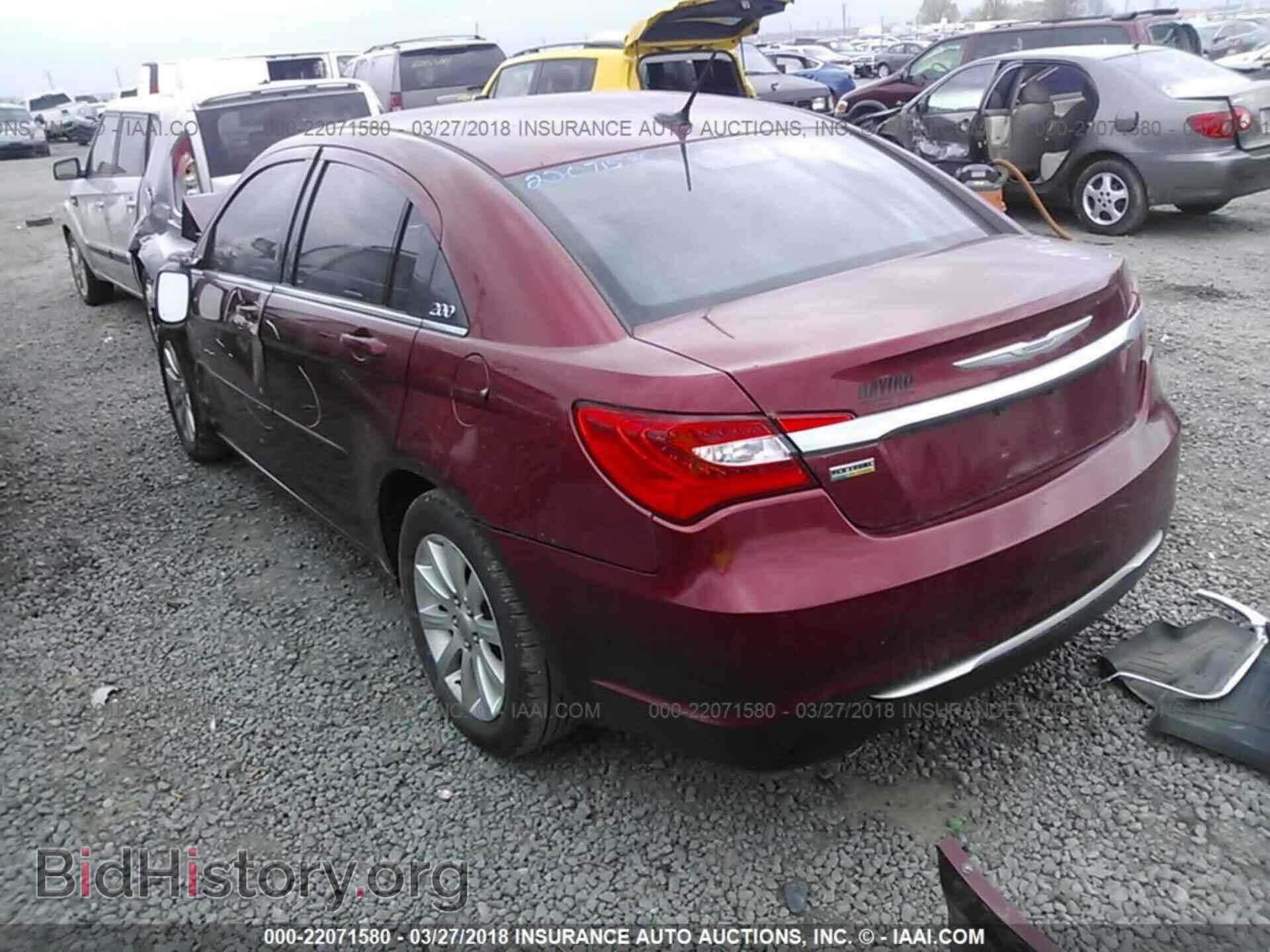 2013 Chrysler 200 - VIN: 1C3CCBBG1DN659406 - Photo 3