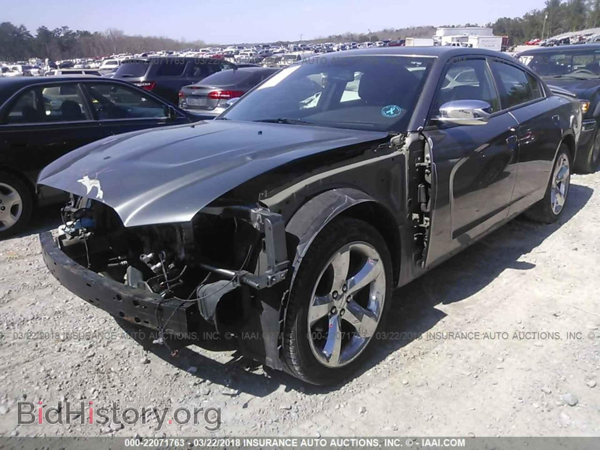 2012 Dodge Charger - VIN: 2C3CDXHG6CH126413 - Фото 2