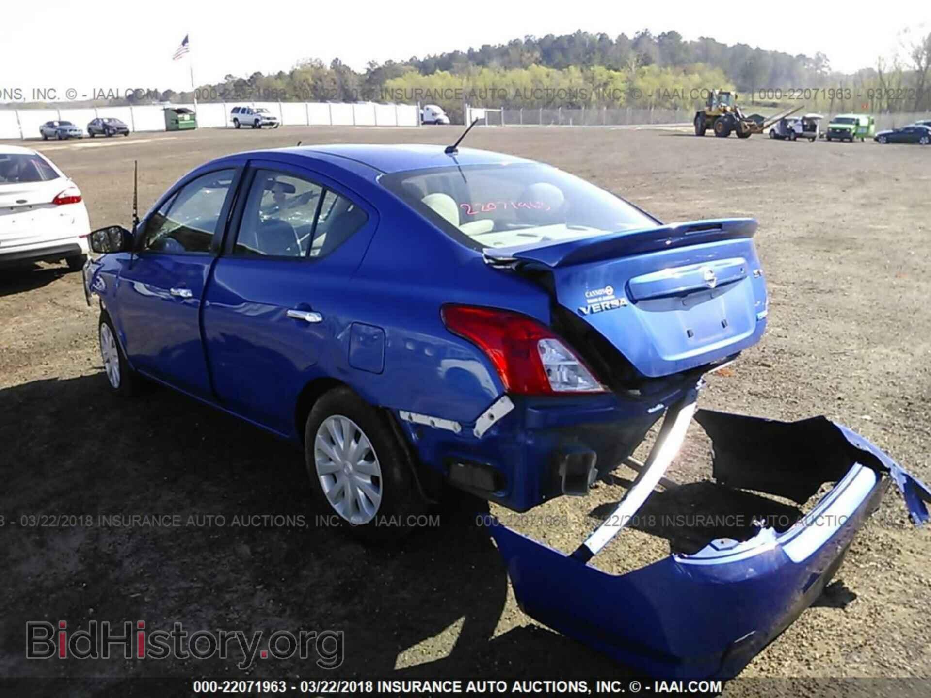 2016 Nissan Versa - VIN: 3N1CN7AP6GL805679 - Фото 3