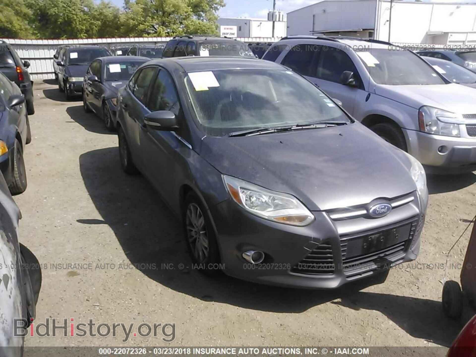 Photo 1FAHP3H23CL185028 - Ford Focus 2012
