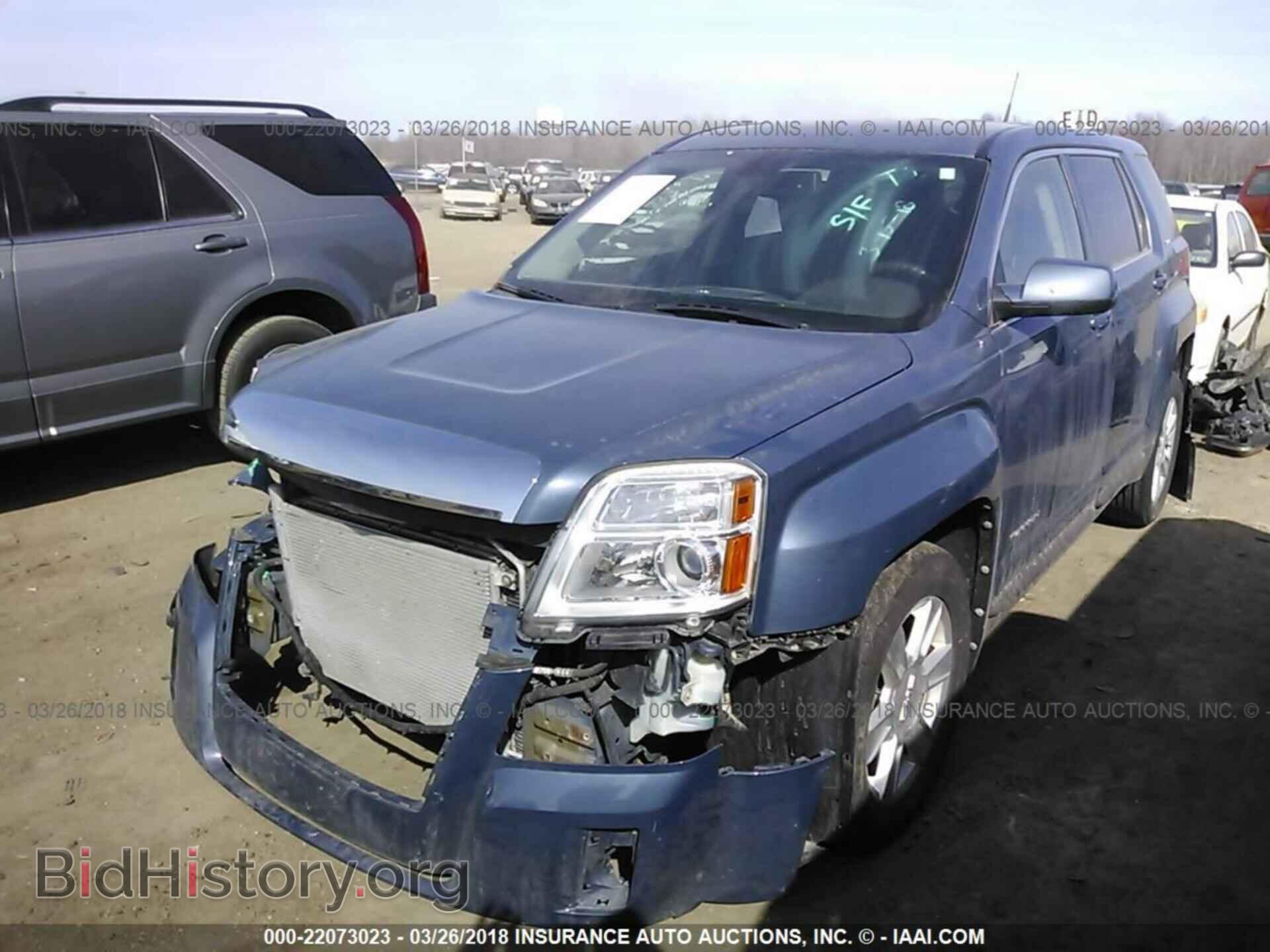 2011 Gmc Terrain - VIN: 2CTFLREC3B6470613 - Photo 2