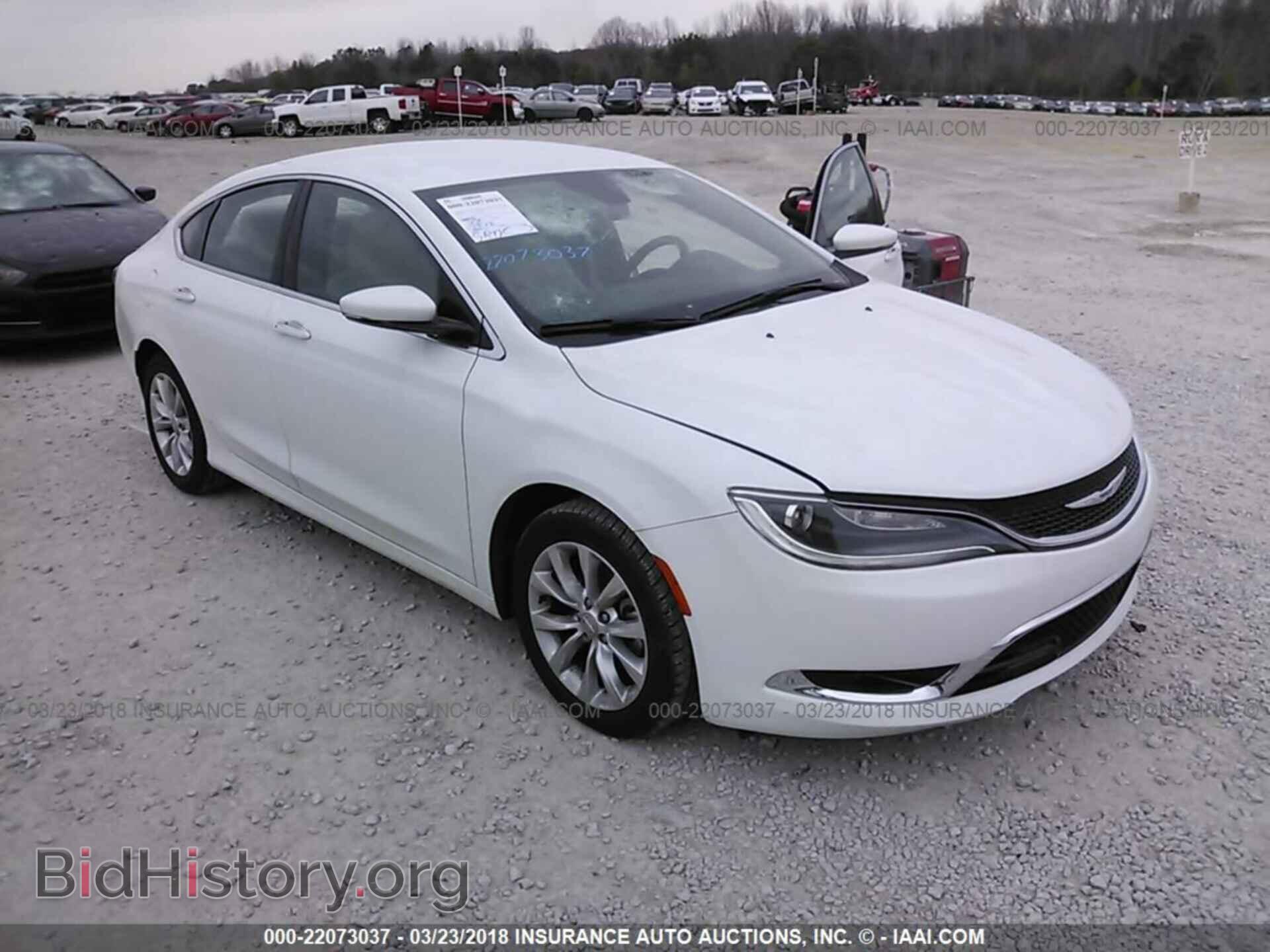 Photo 1C3CCCCB8FN528761 - Chrysler 200 2015
