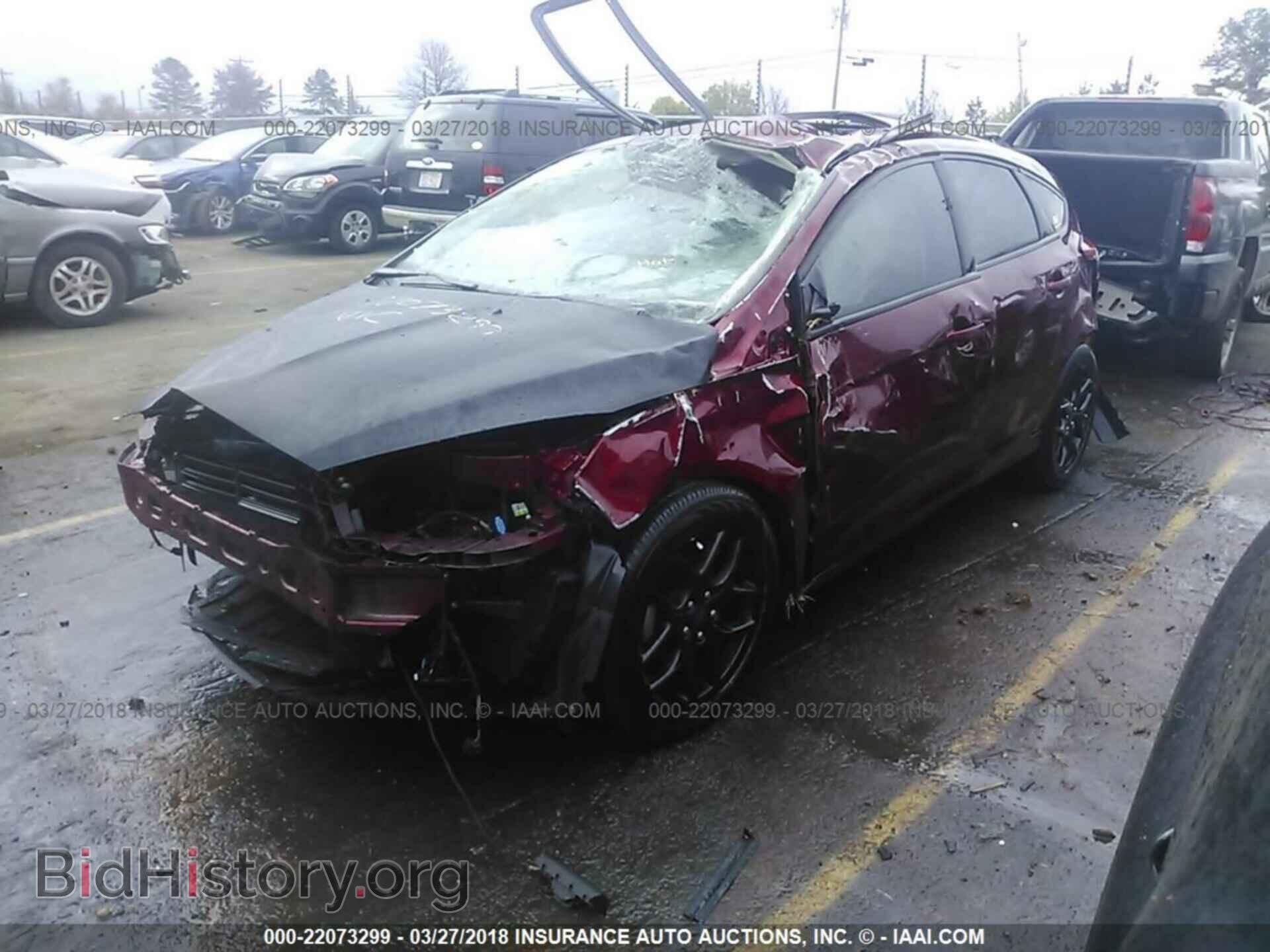 2016 Ford Focus - VIN: 1FADP3K28GL285218 - Фото 2