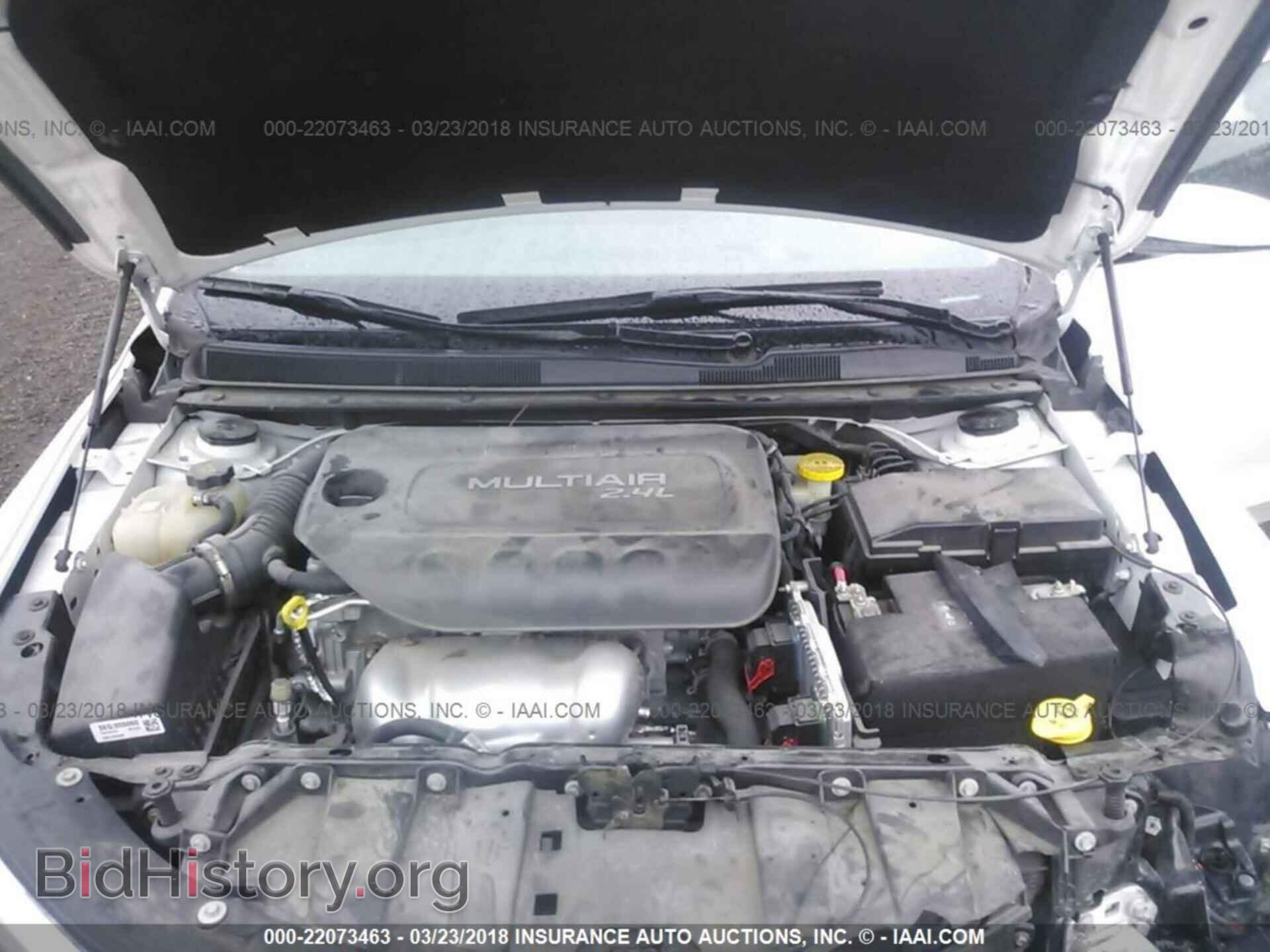 2015 Chrysler 200 - VIN: 1C3CCCAB2FN745161 - Photo 10