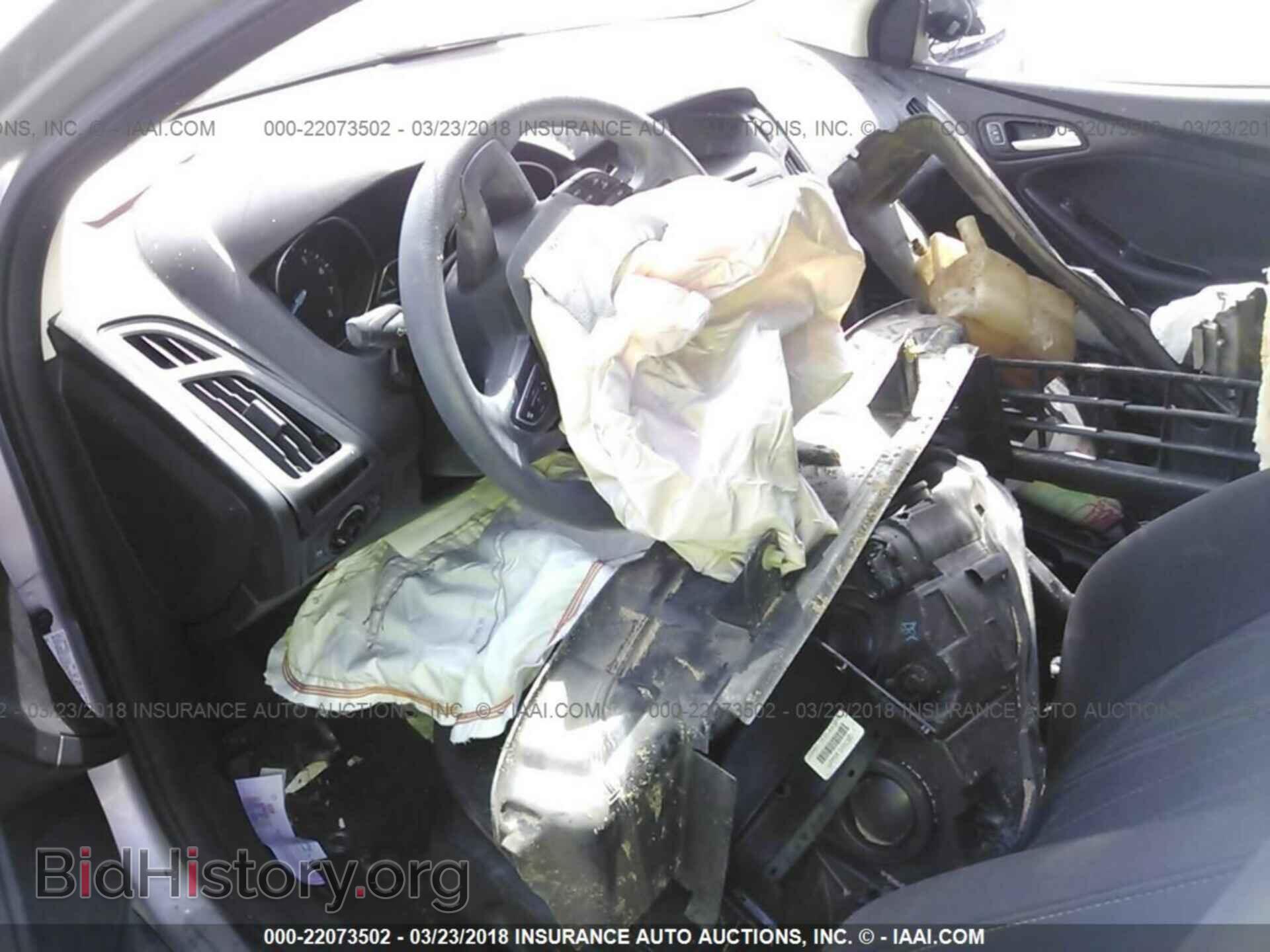 2015 Ford Focus - VIN: 1FADP3F20FL201319 - Photo 5
