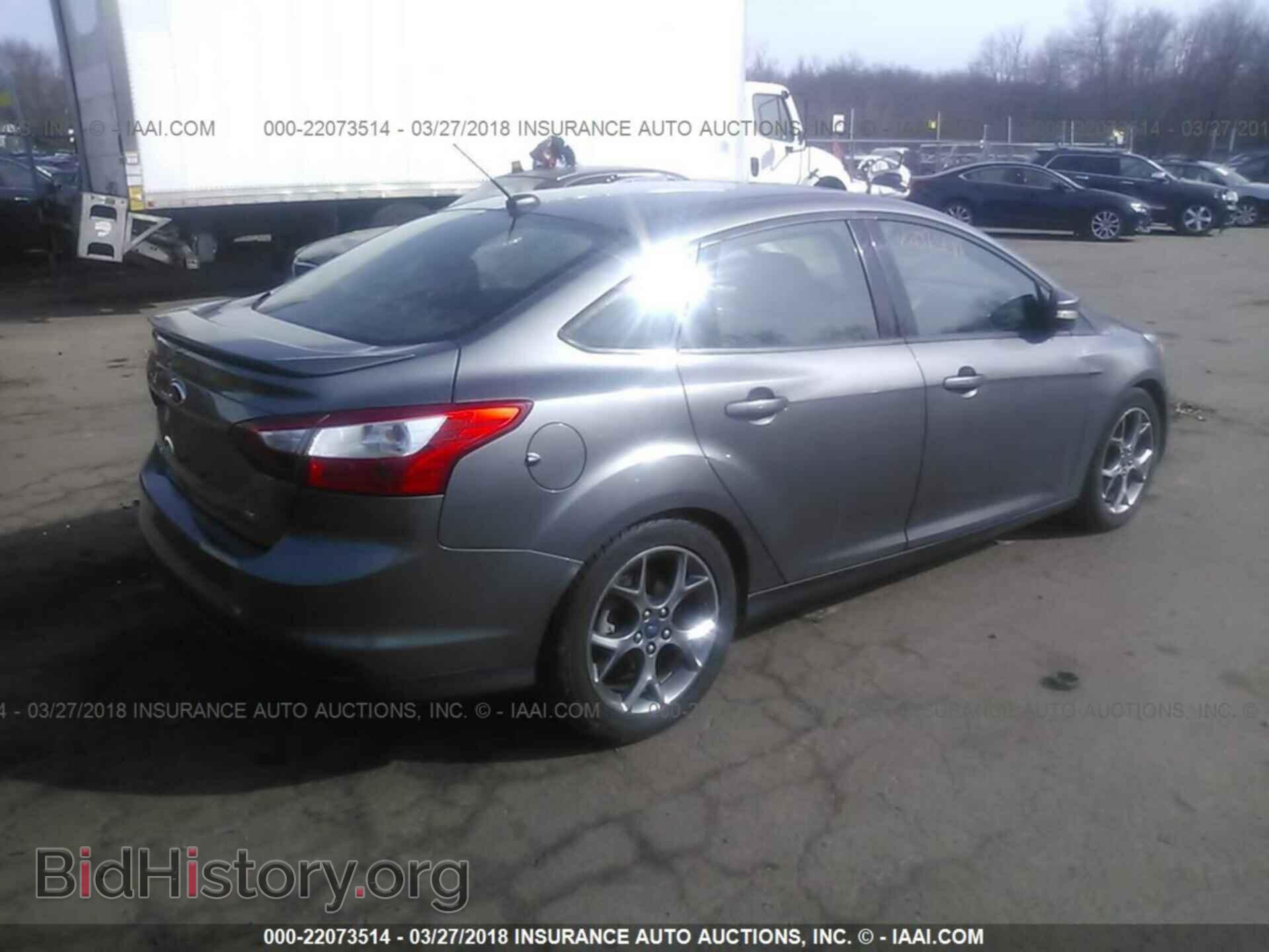 2014 Ford Focus - VIN: 1FADP3F26EL172262 - Фото 4