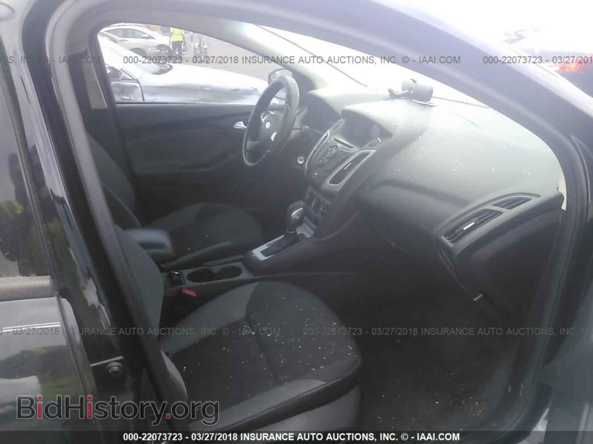 2014 Ford Focus - VIN: 1FADP3K27EL200365 - Photo 5