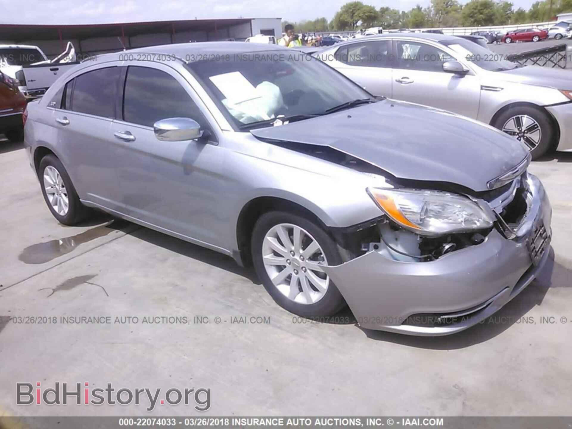 Photo 1C3CCBCG3EN157142 - Chrysler 200 2014
