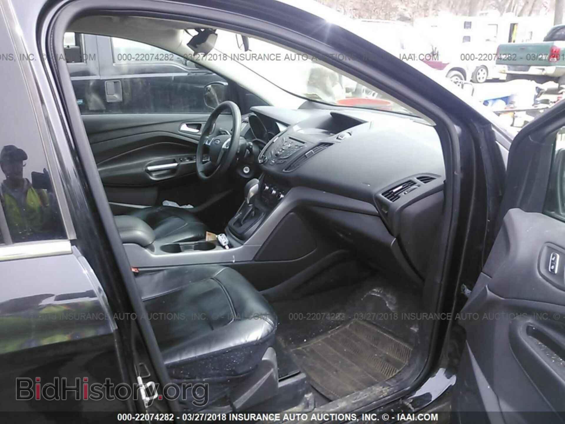 2014 Ford Escape - VIN: 1FMCU9GX7EUC01835 - Photo 5