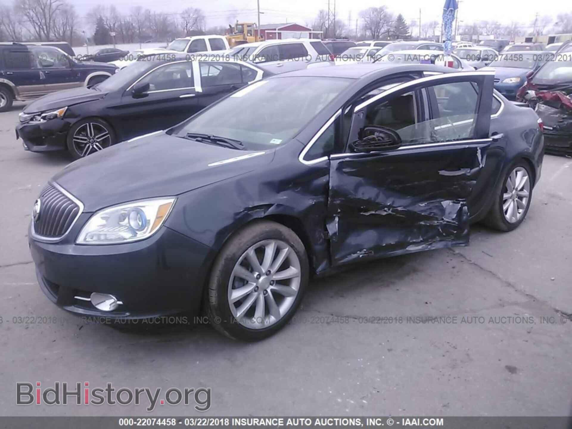 2013 Buick Verano - VIN: 1G4PP5SKXD4228183 - Фото 2
