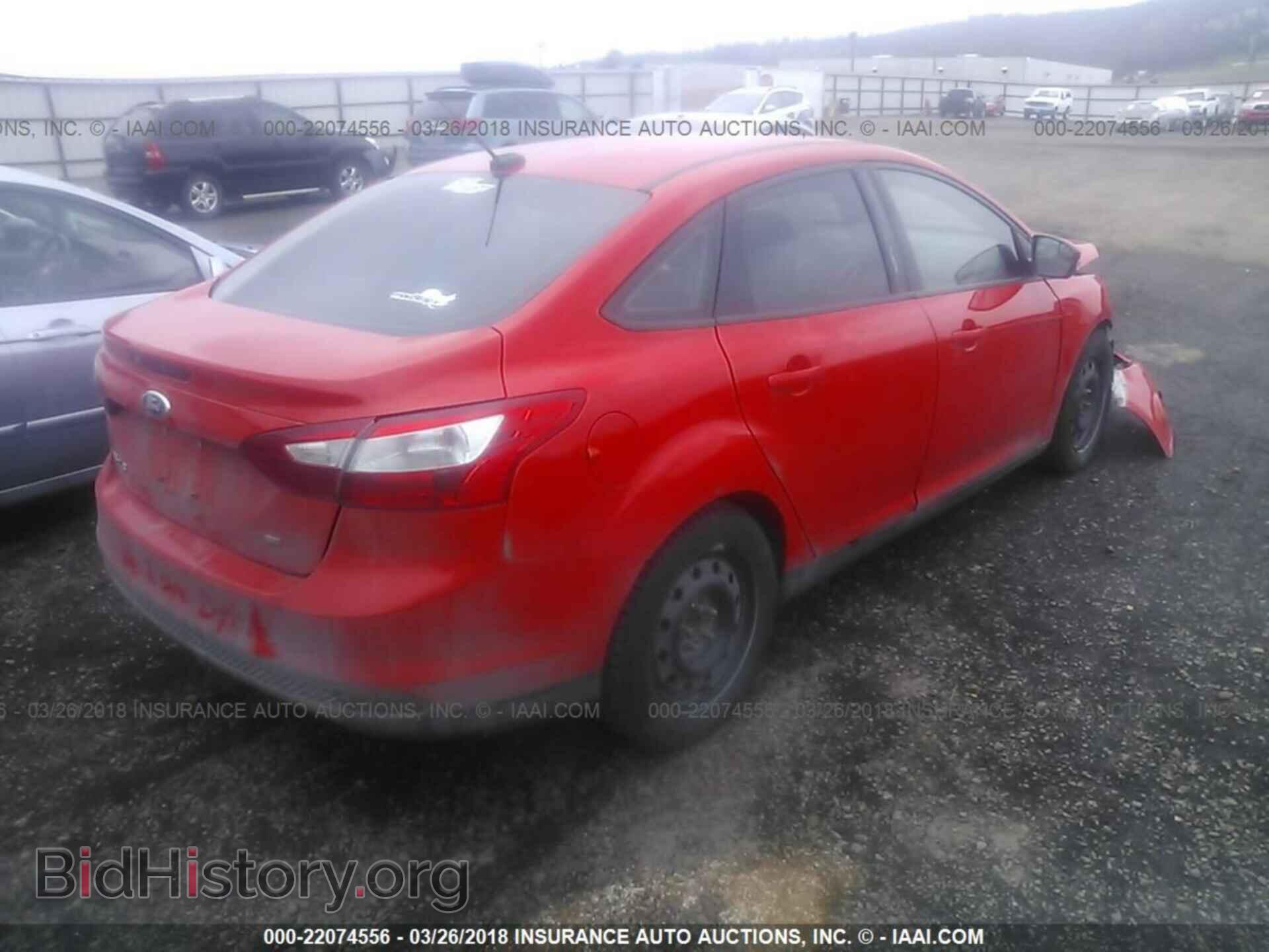 2014 Ford Focus - VIN: 1FADP3F25EL382870 - Фото 4