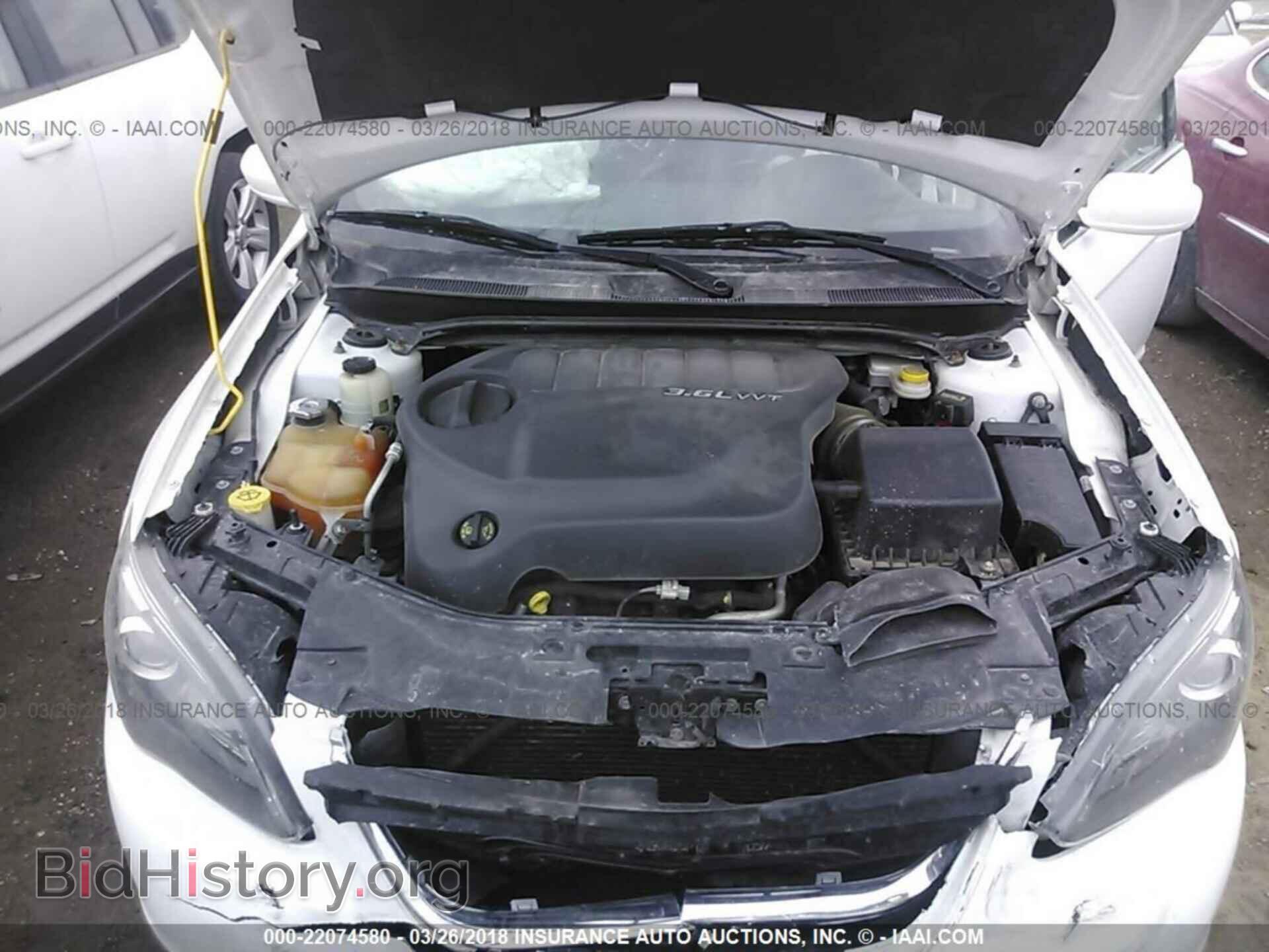 2012 Chrysler 200 - VIN: 1C3CCBBG8CN296911 - Фото 10