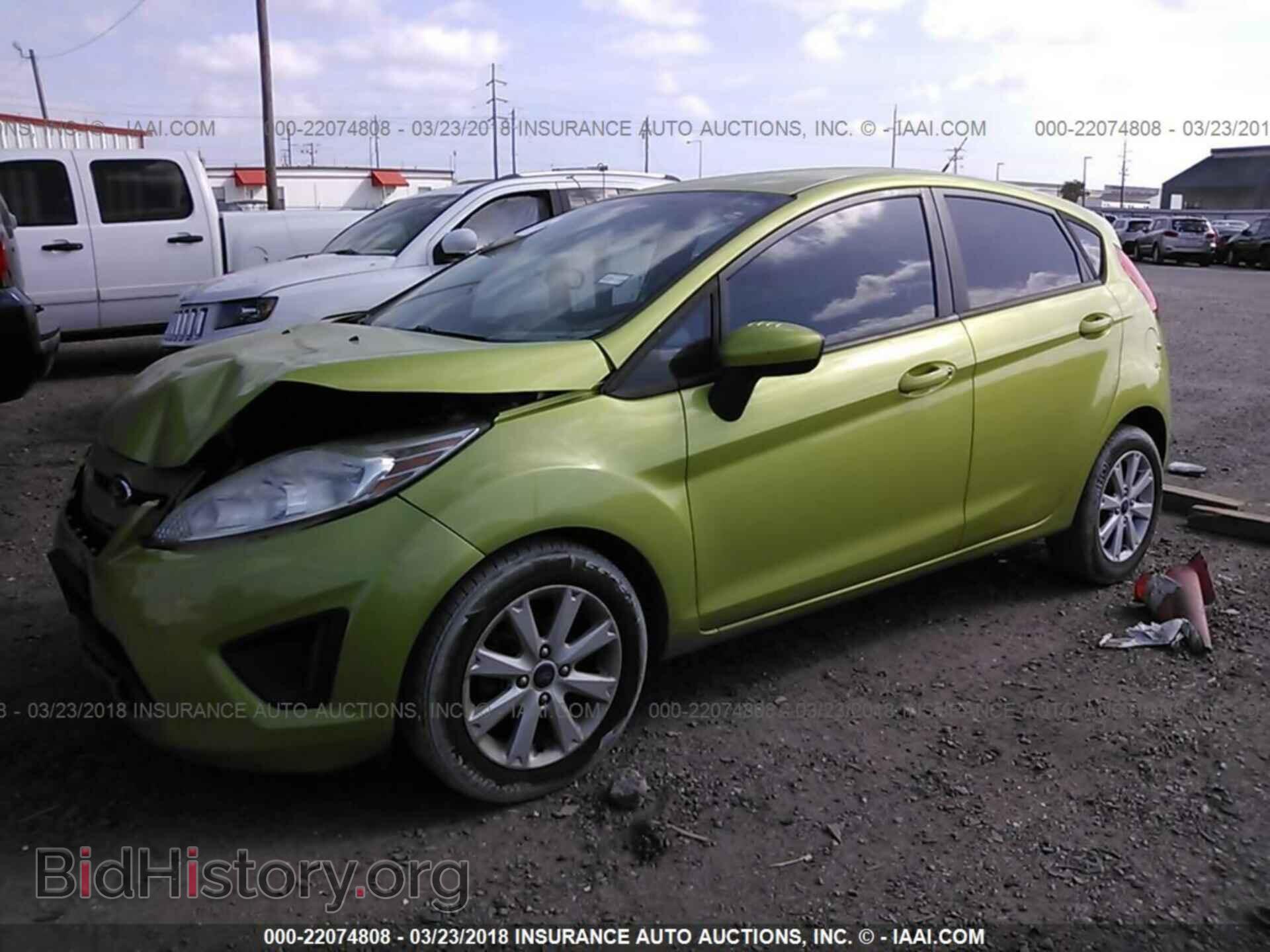 2012 Ford Fiesta - VIN: 3FADP4EJ2CM153573 - Фото 2
