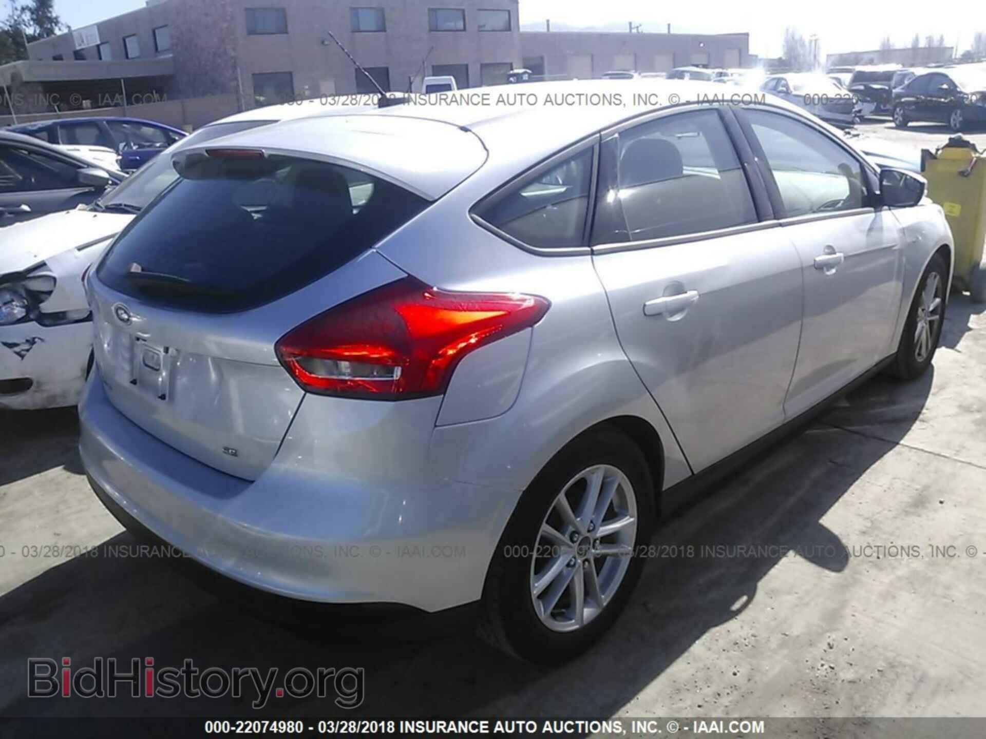 2016 Ford Focus - VIN: 1FADP3K21GL269099 - Фото 4