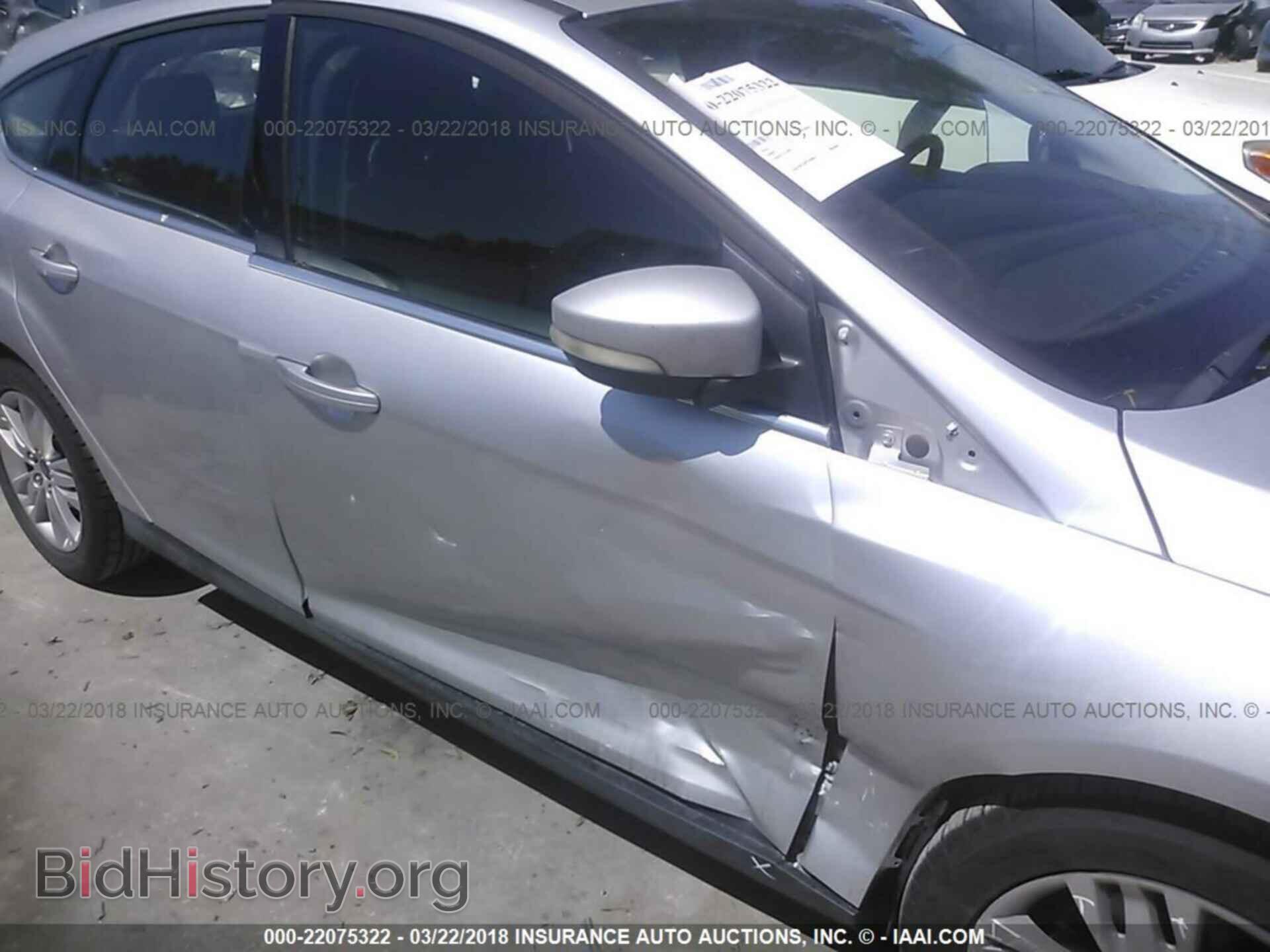 2012 Ford Focus - VIN: 1FAHP3M2XCL185016 - Photo 6