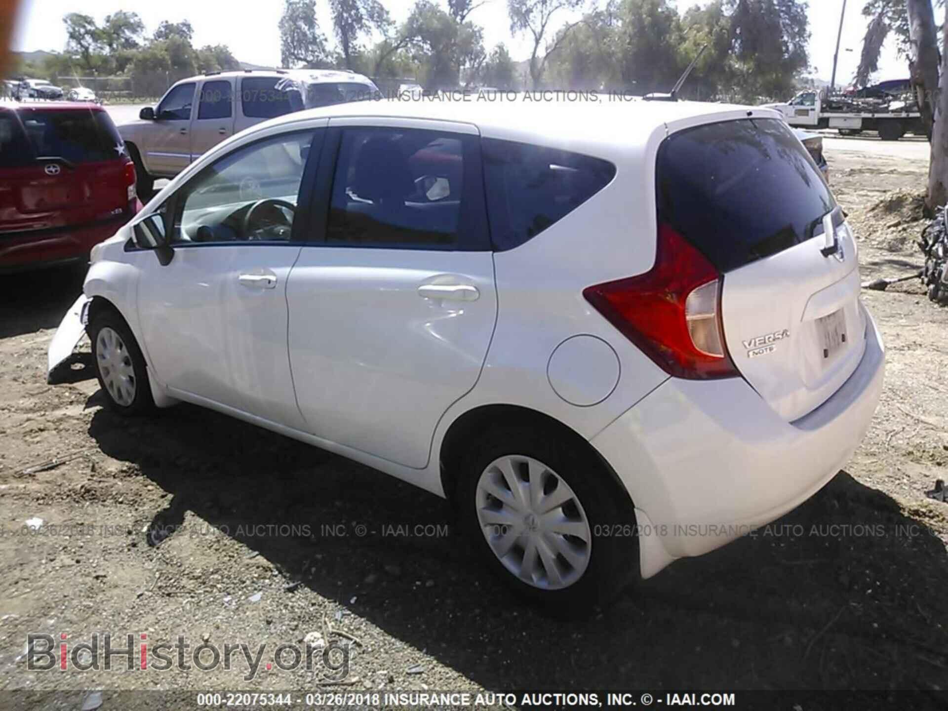 2015 Nissan Versa note - VIN: 3N1CE2CP0FL388641 - Фото 3