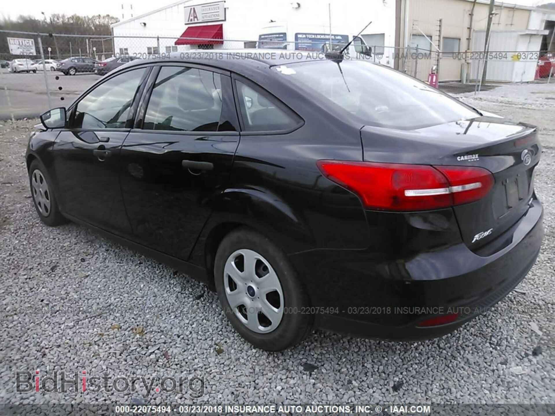 2015 Ford Focus - VIN: 1FADP3E26FL250512 - Фото 3