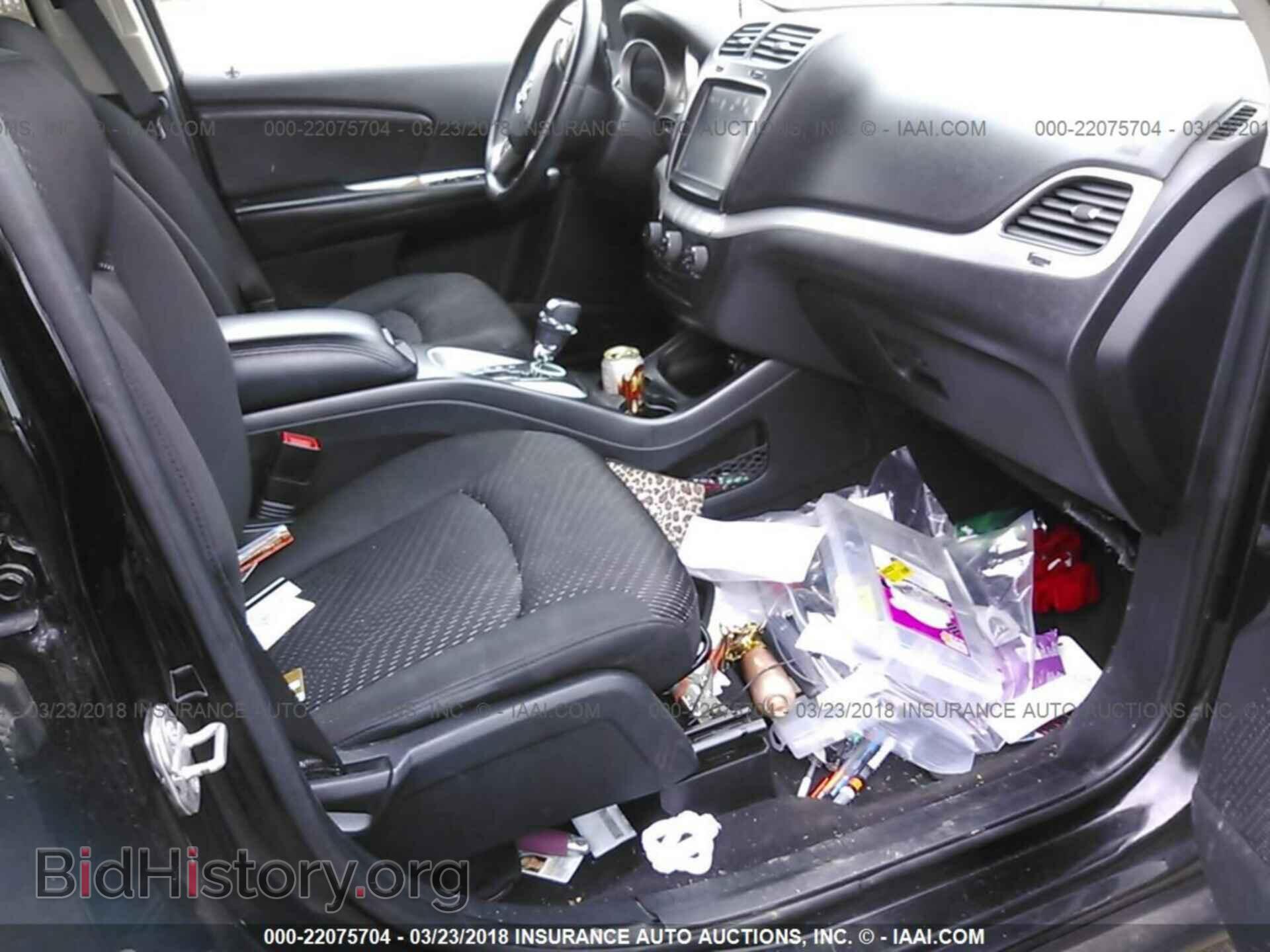 2015 Dodge Journey - VIN: 3C4PDCBG0FT630398 - Photo 5