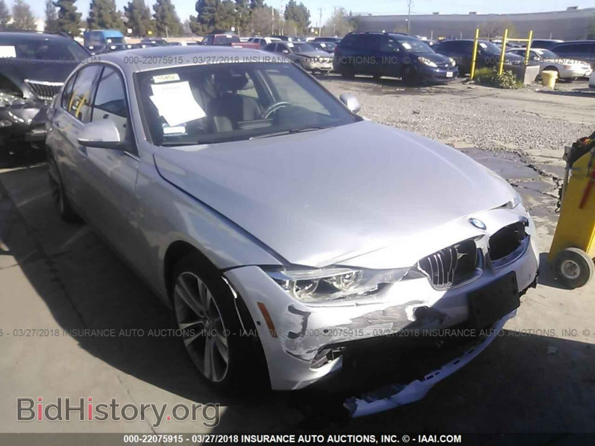 2016 BMW 340 (VIN WBA8B3C52GK383411) — фото 1 из 10, IAAI, повреждение: передняя часть