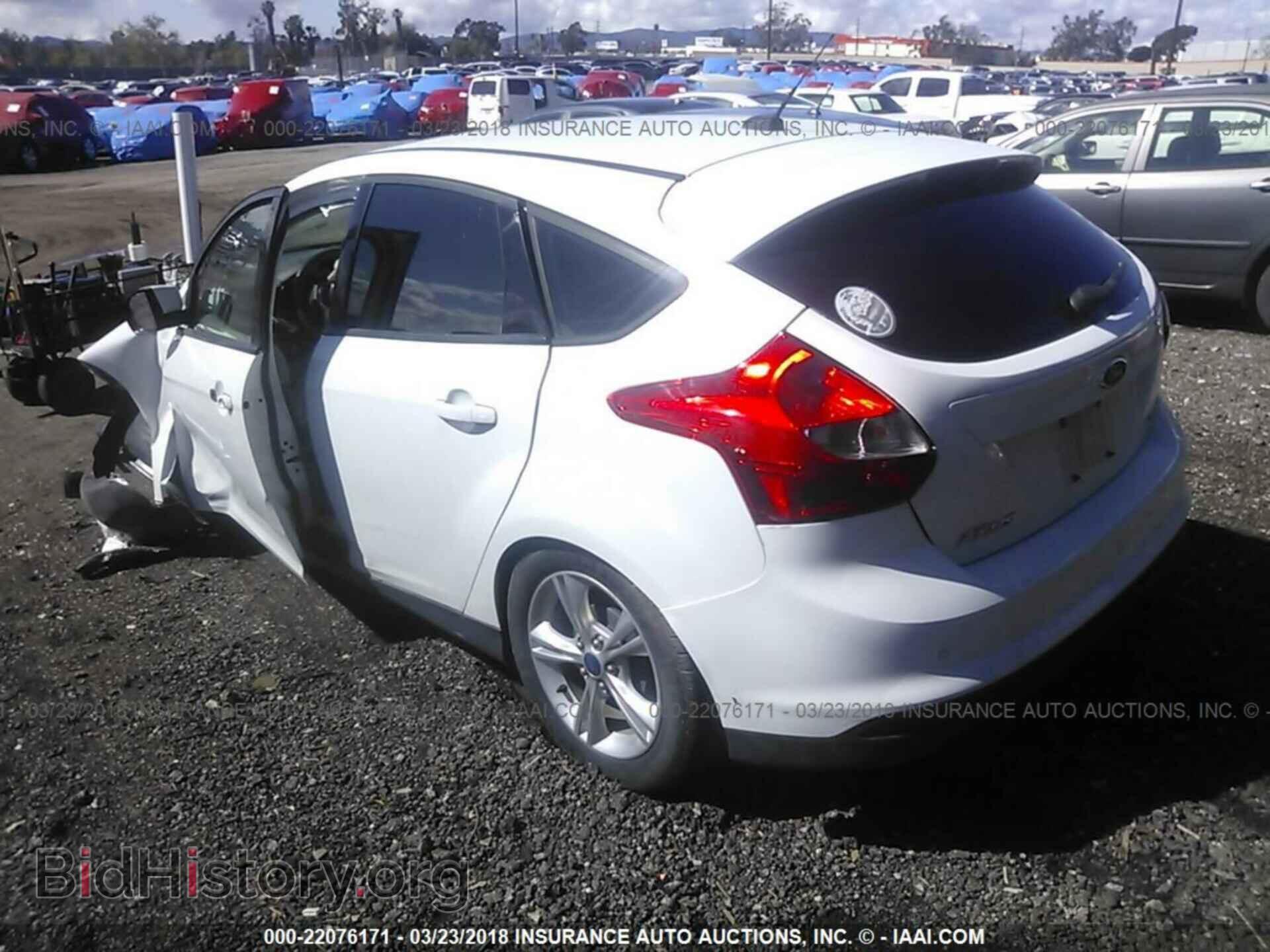 2014 Ford Focus - VIN: 1FADP3K2XEL169628 - Фото 3