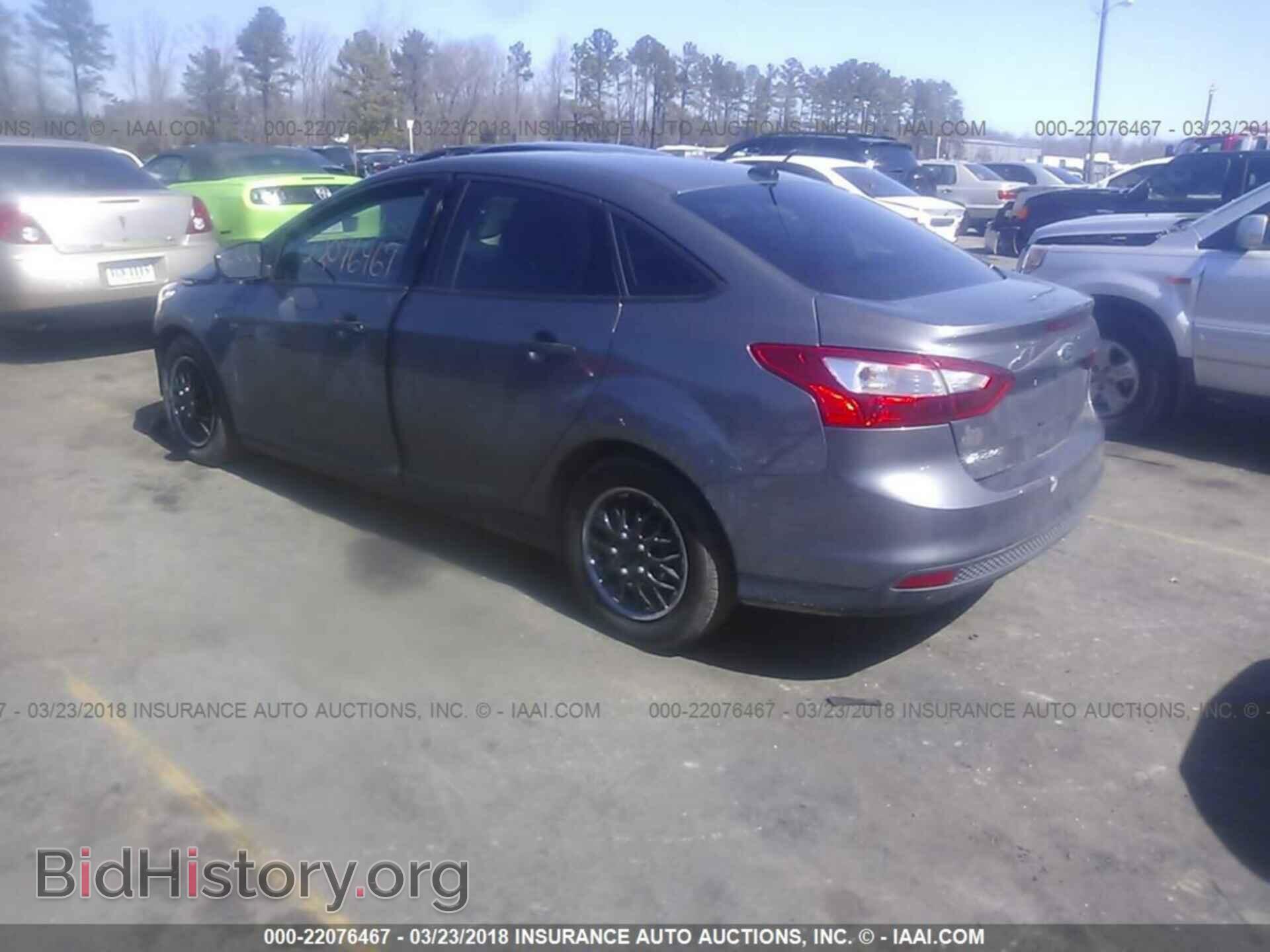 2013 Ford Focus - VIN: 1FADP3E2XDL186276 - Photo 3