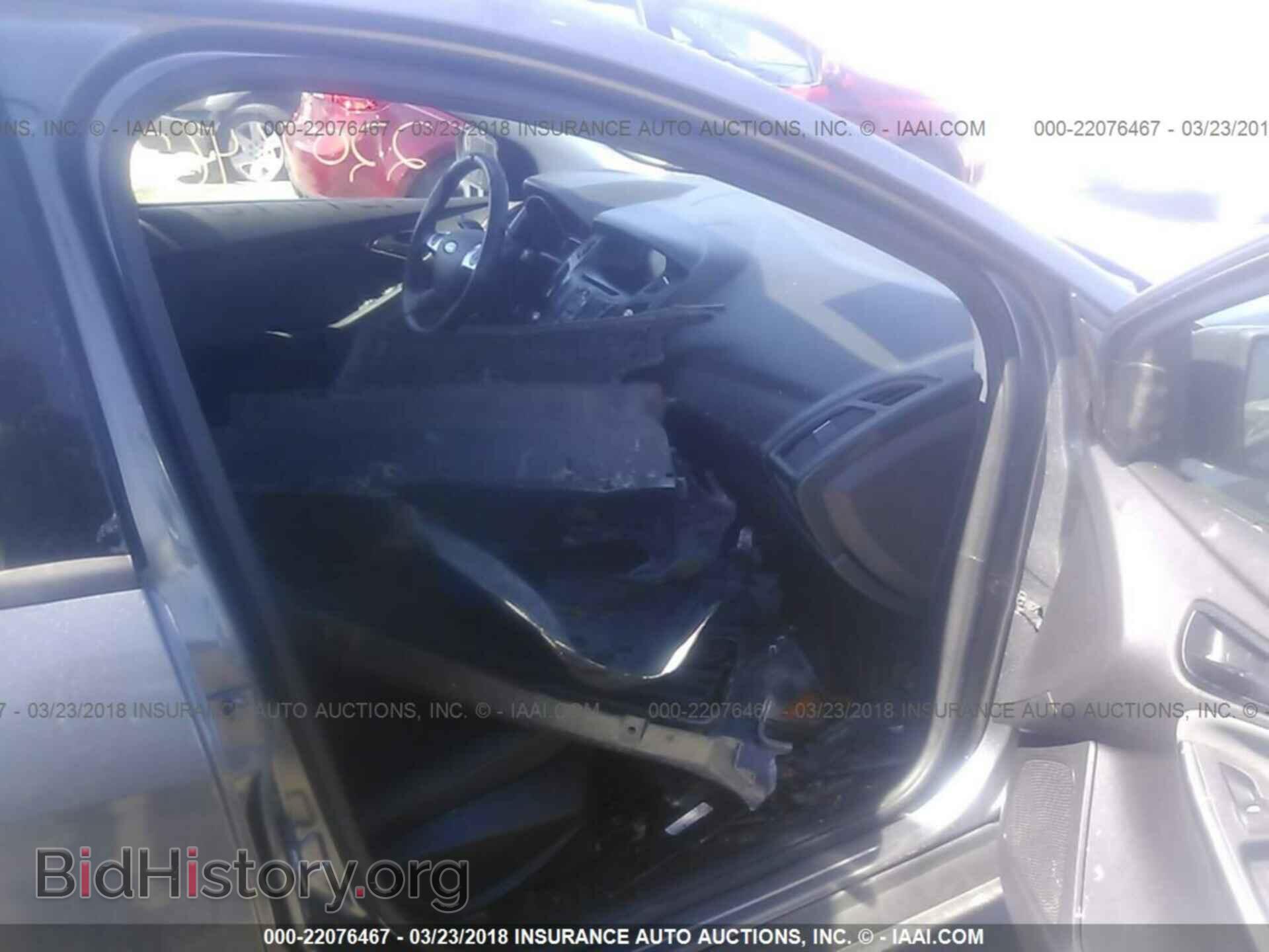 2013 Ford Focus - VIN: 1FADP3E2XDL186276 - Photo 5