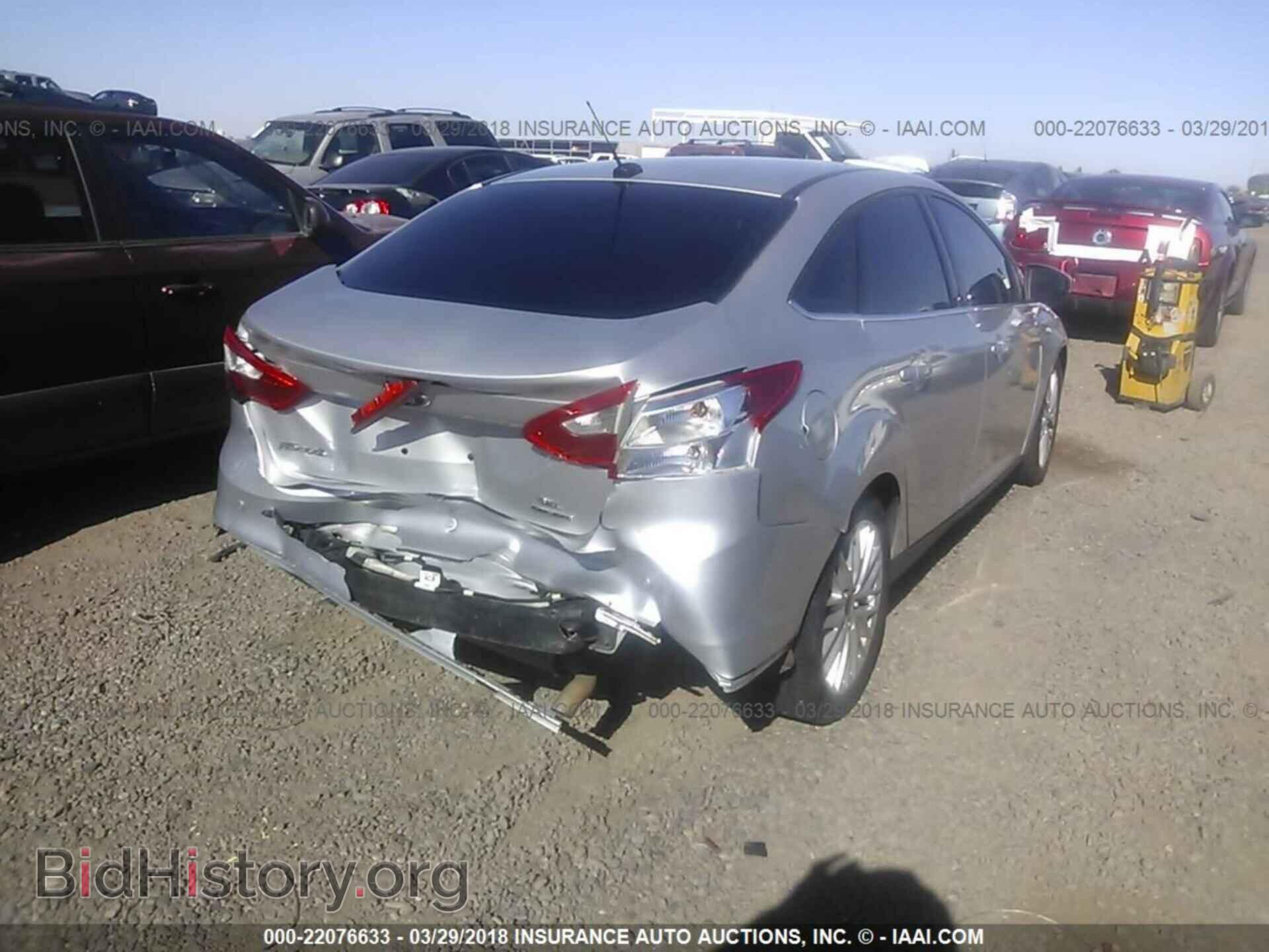 2012 Ford Focus - VIN: 1FAHP3H22CL430417 - Фото 4