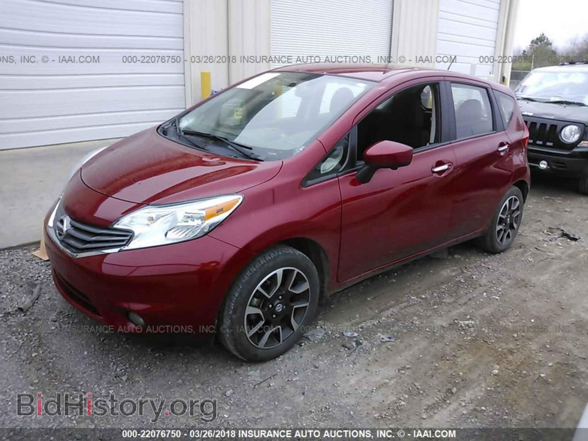 2015 Nissan Versa note - VIN: 3N1CE2CP5FL406860 - Фото 2