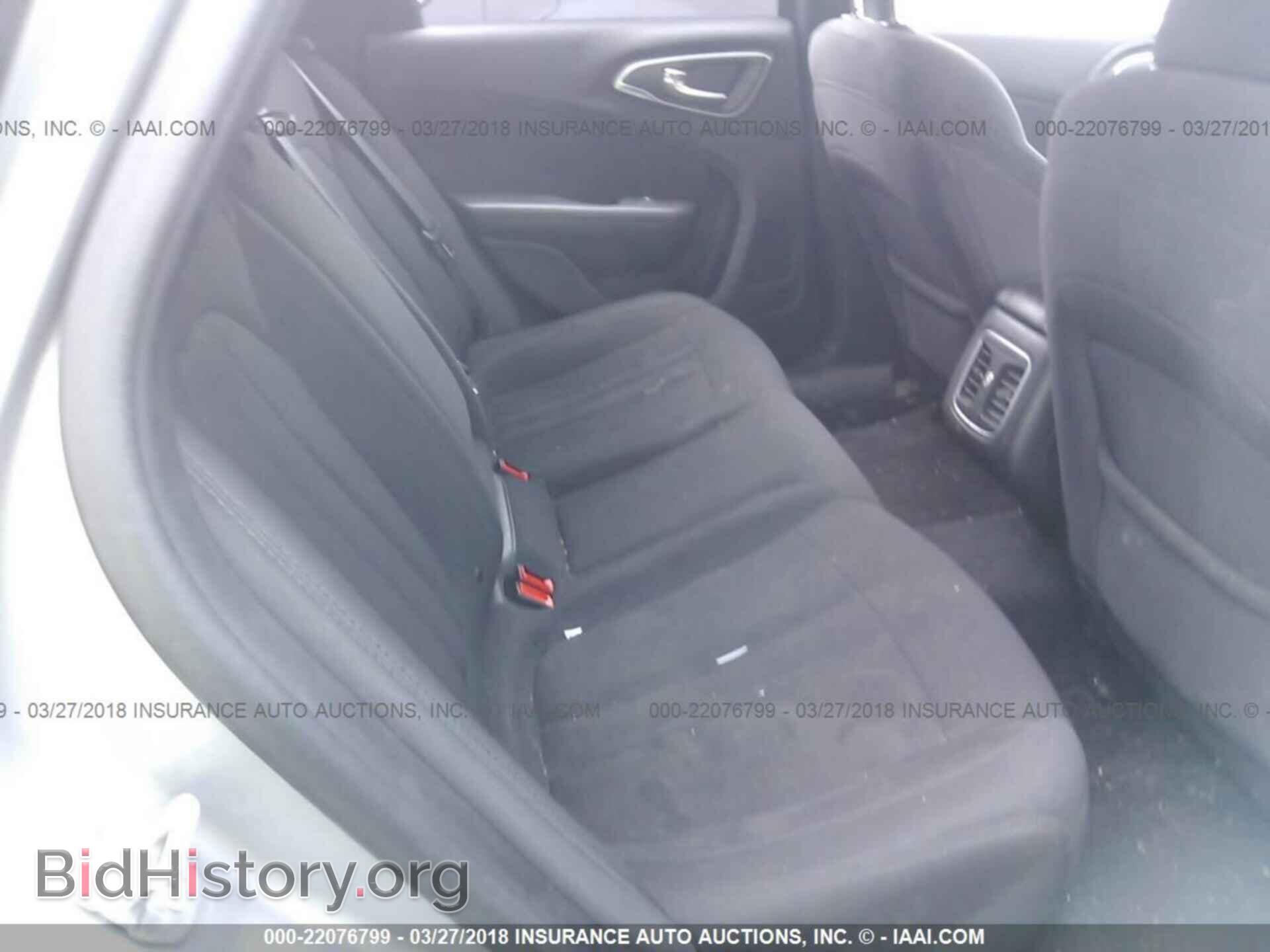 2015 Chrysler 200 - VIN: 1C3CCCAB2FN629880 - Фото 8