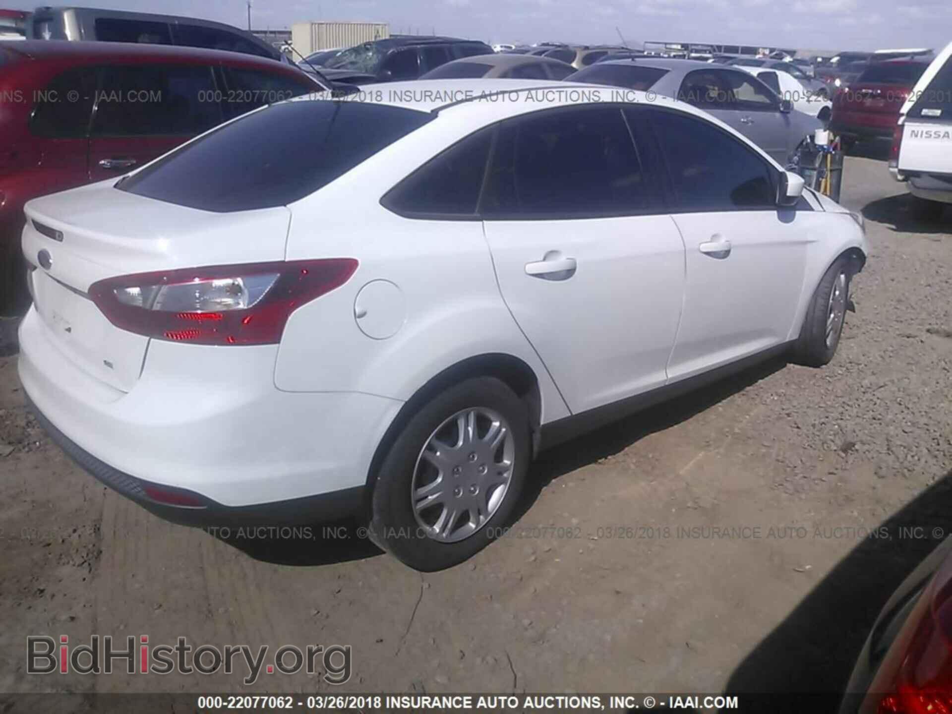 2012 Ford Focus - VIN: 1FAHP3F2XCL258110 - Фото 4