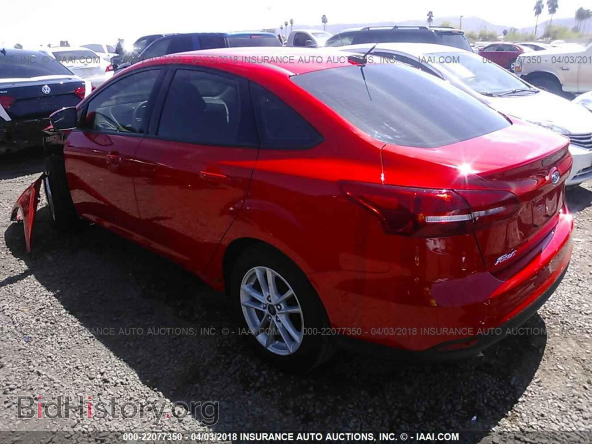 2017 Ford Focus - VIN: 1FADP3F20HL343897 - Photo 3