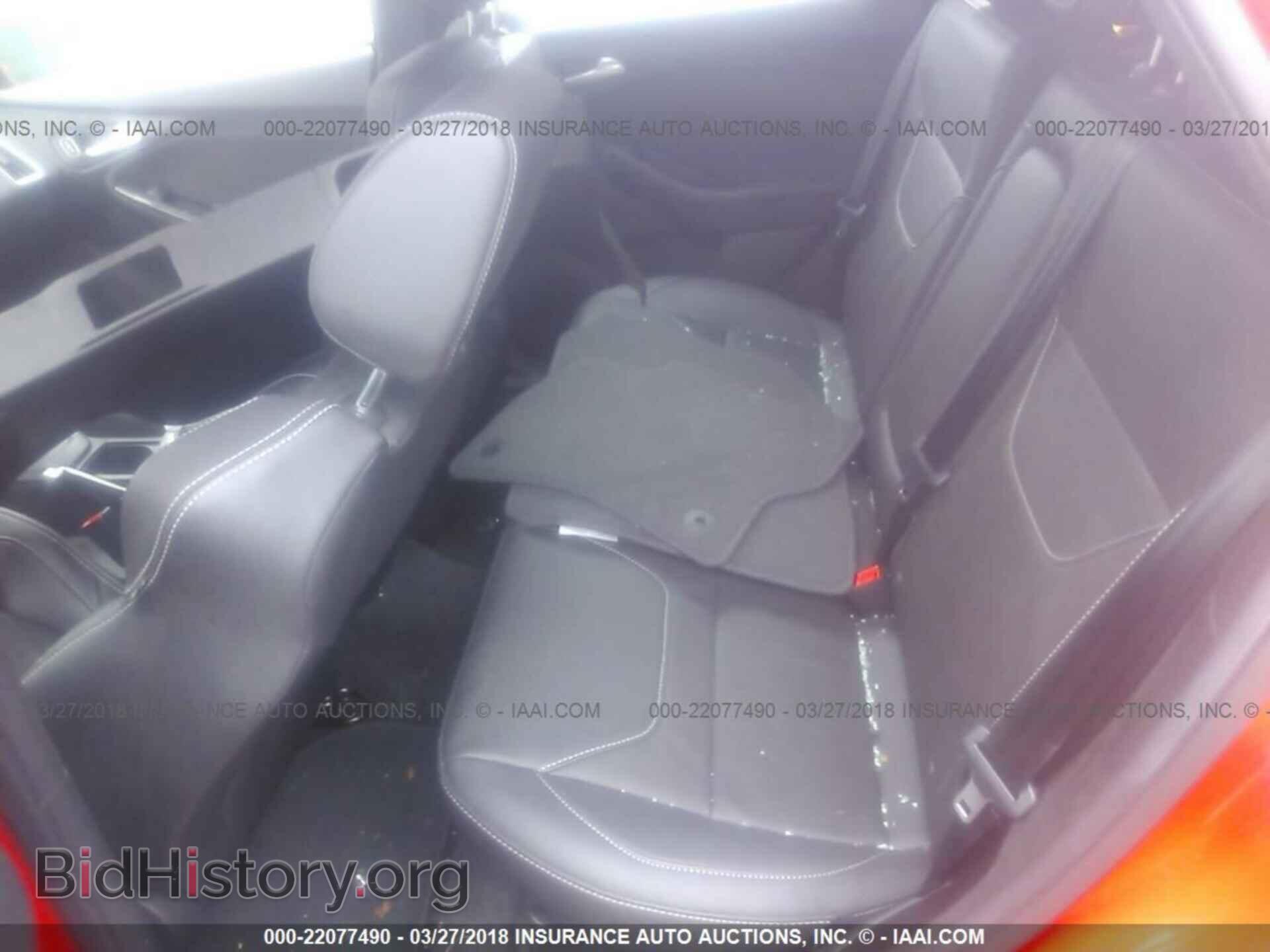 2017 Ford Focus - VIN: 1FADP3L93HL230981 - Photo 8