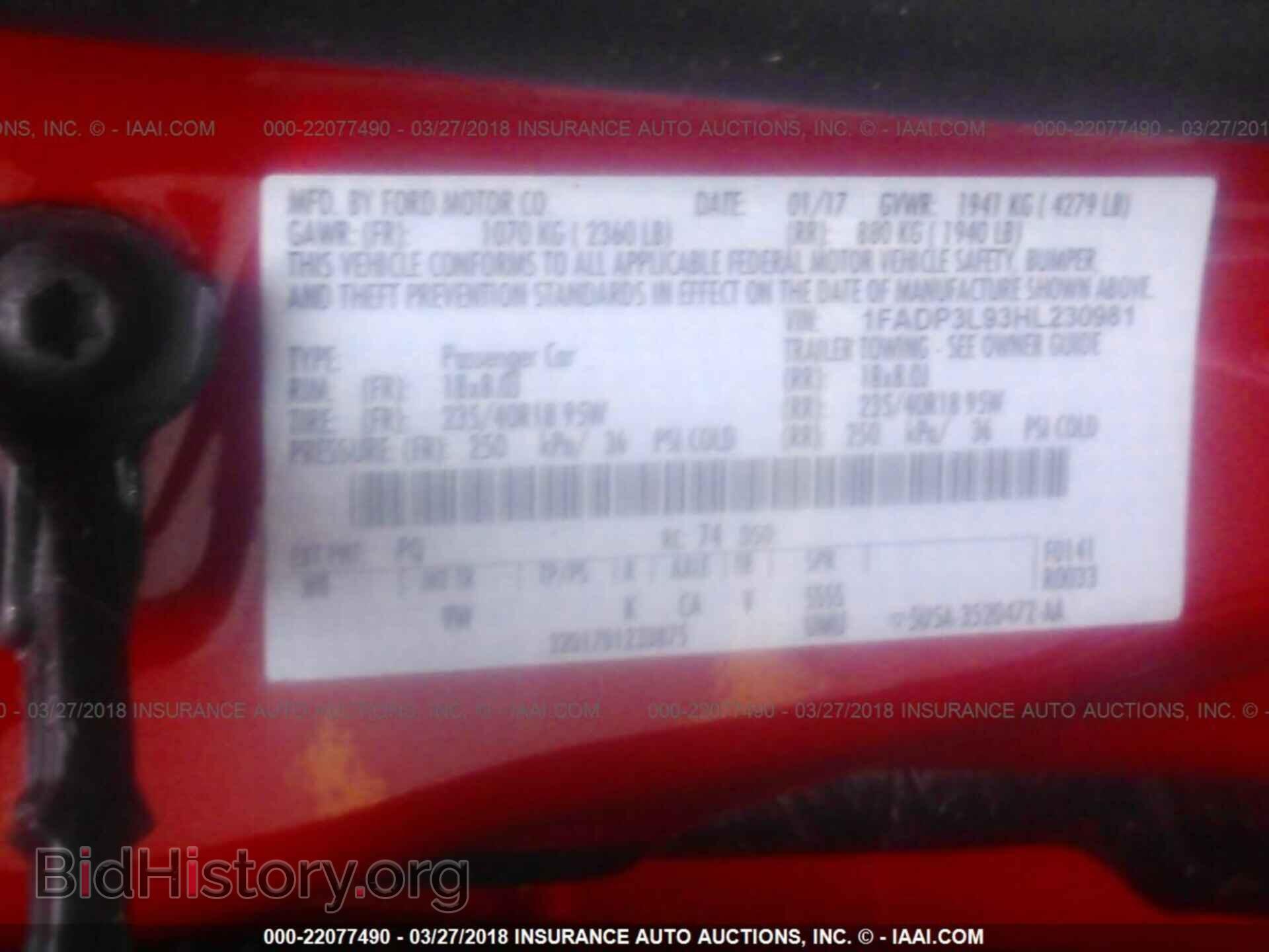2017 Ford Focus - VIN: 1FADP3L93HL230981 - Photo 9