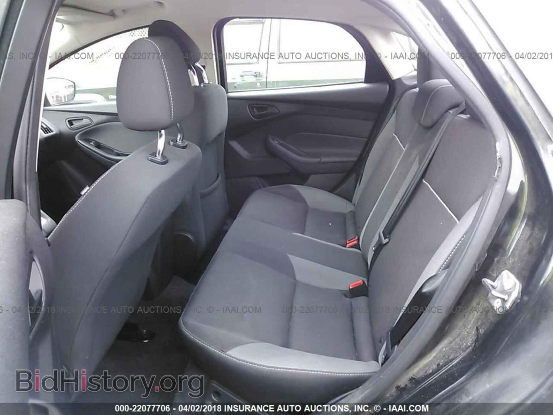 2012 Ford Focus - VIN: 1FAHP3F26CL351836 - Photo 8