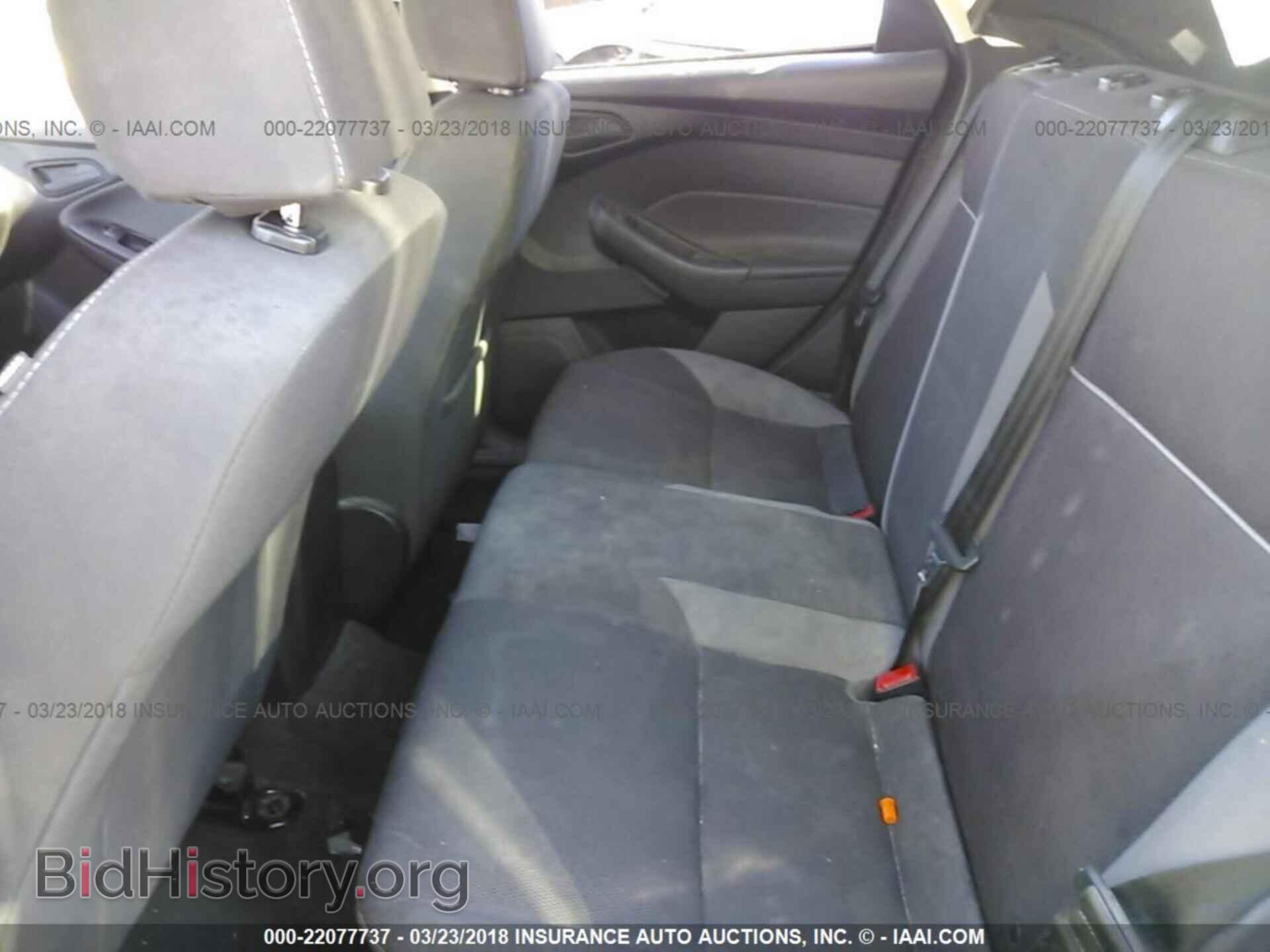 2012 Ford Focus - VIN: 1FAHP3K27CL444919 - Photo 8