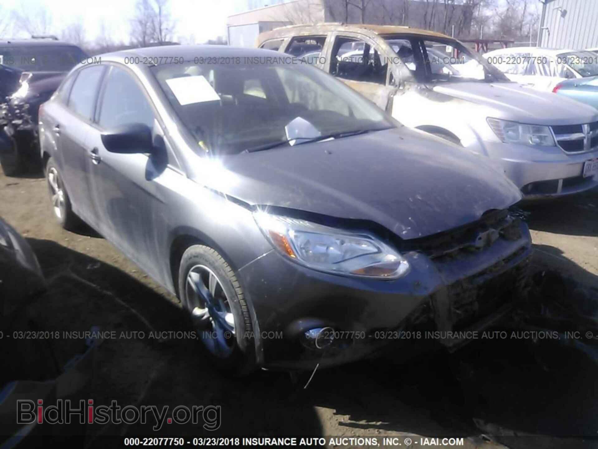 Photo 1FAHP3F26CL134643 - Ford Focus 2012