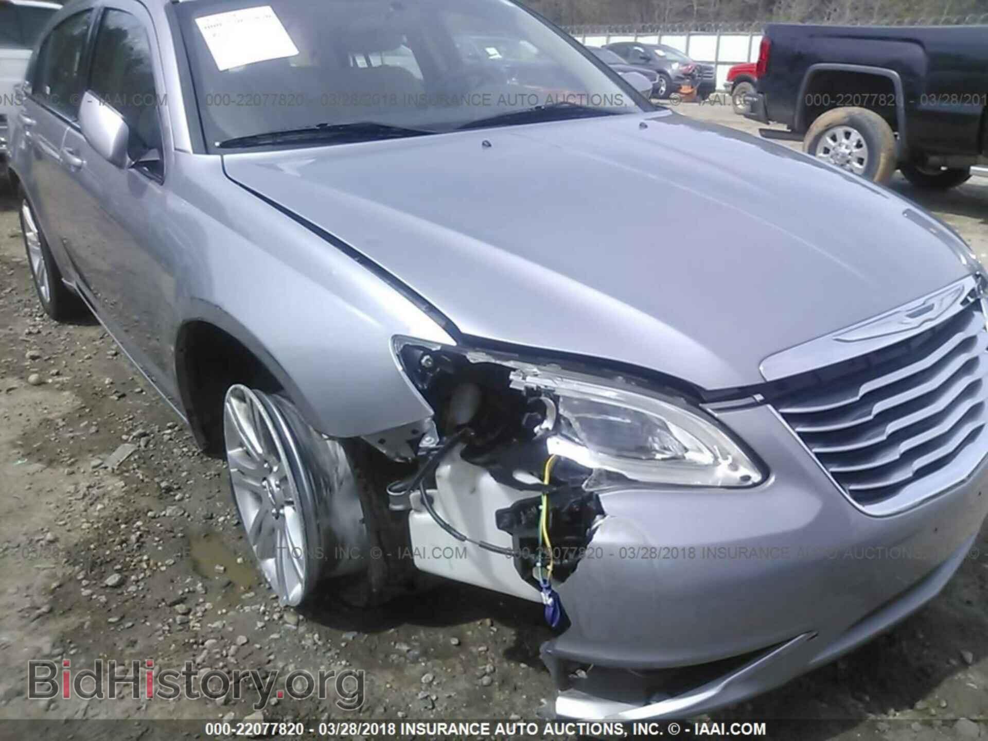 2013 Chrysler 200 - VIN: 1C3CCBAB9DN697925 - Photo 6