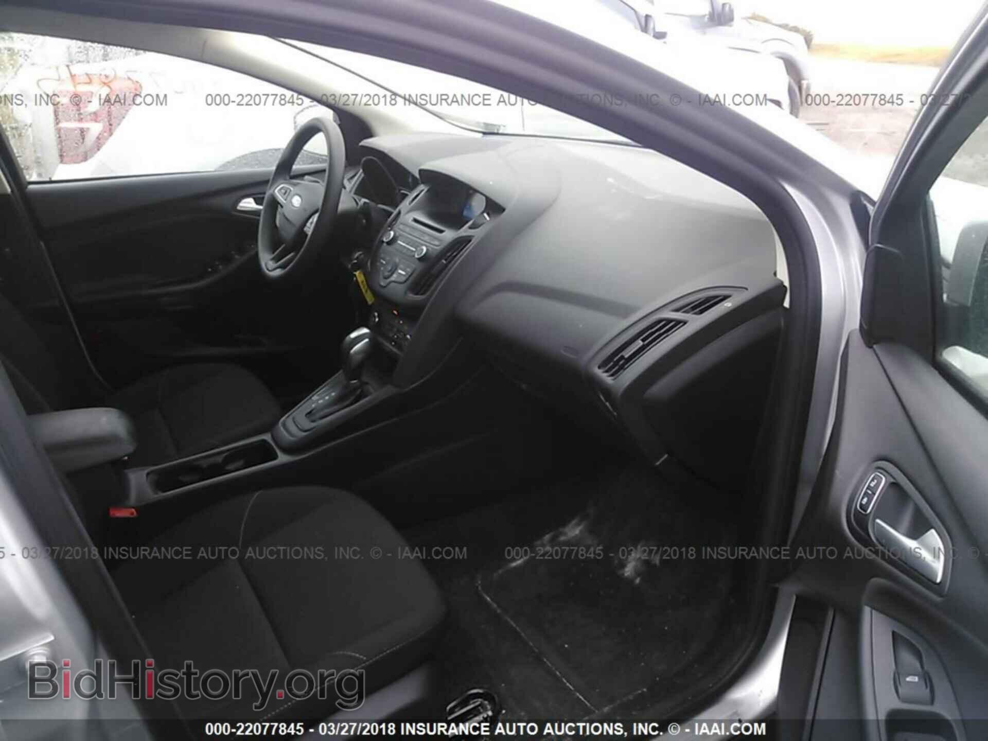 2016 FORD FOCUS - VIN: 1FADP3F20GL404373 - Photo 5