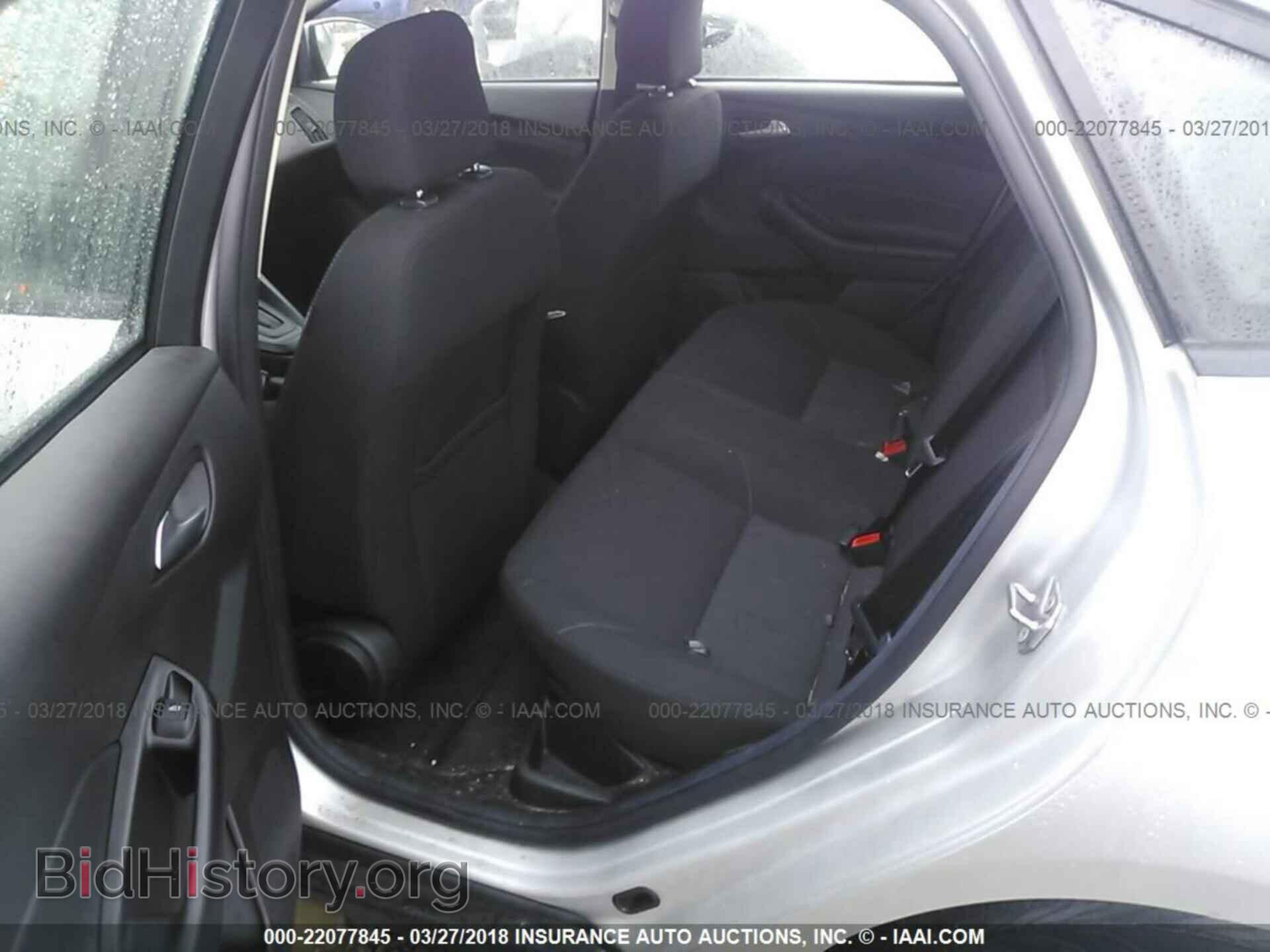2016 FORD FOCUS - VIN: 1FADP3F20GL404373 - Photo 8
