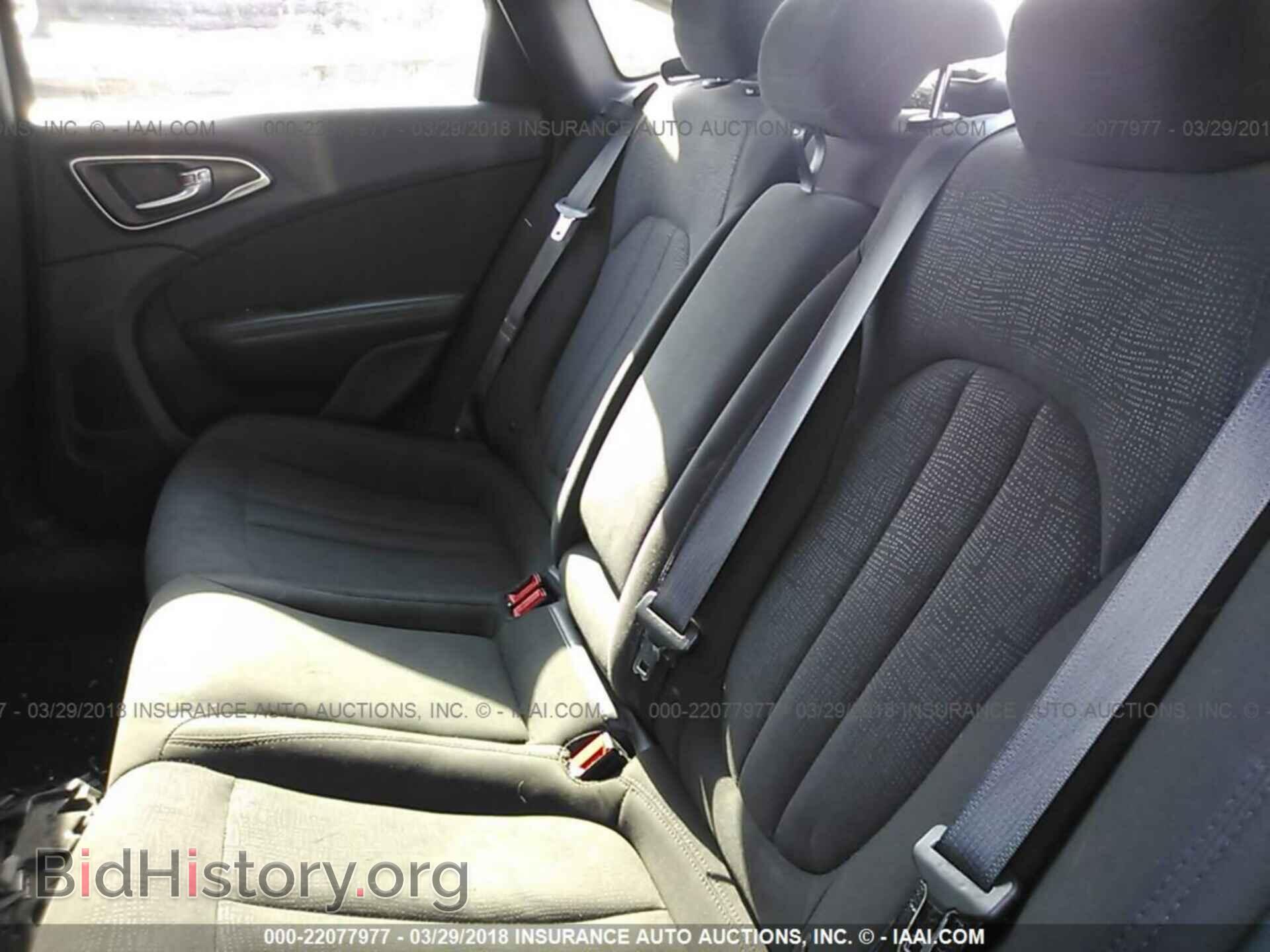 2015 Chrysler 200 - VIN: 1C3CCCAB6FN726063 - Photo 8