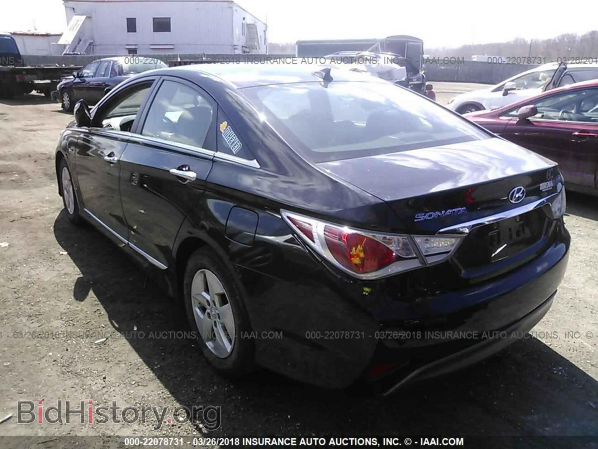 2012 Hyundai Sonata - VIN: KMHEC4A41CA027871 - Фото 3