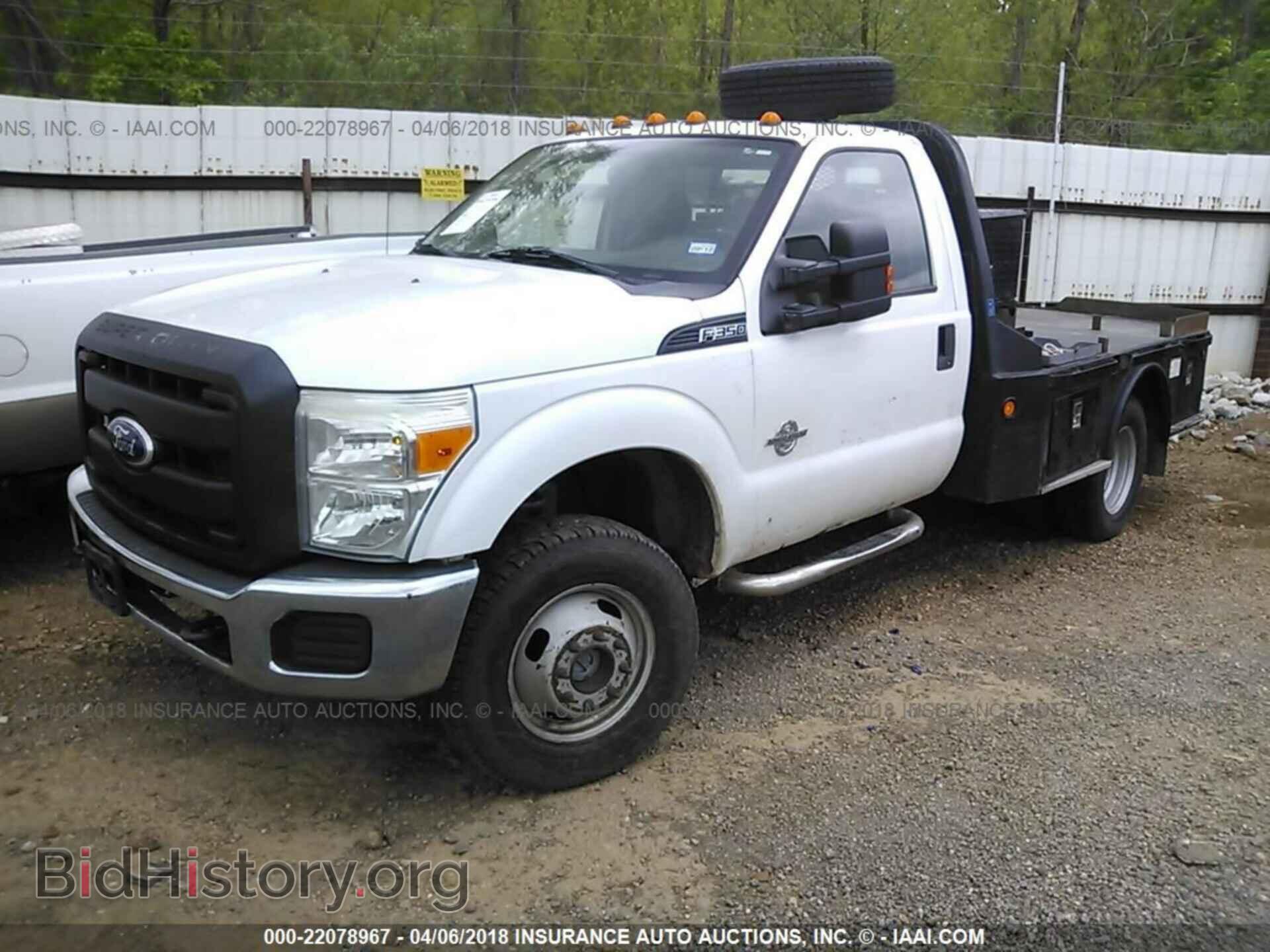 2011 Ford F350 - VIN: 1FDRF3HT8BEA58719 - Фото 2
