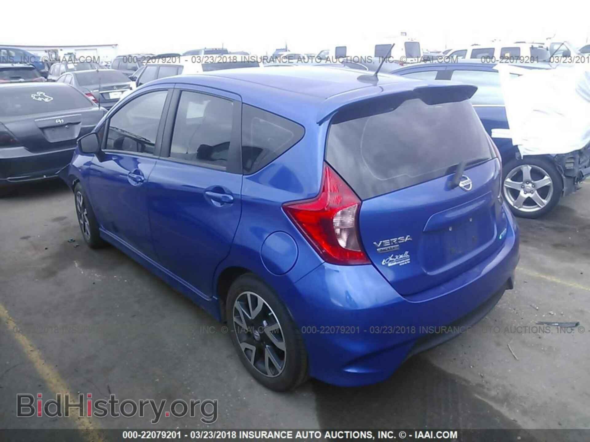 2015 Nissan Versa note - VIN: 3N1CE2CP3FL446810 - Photo 3