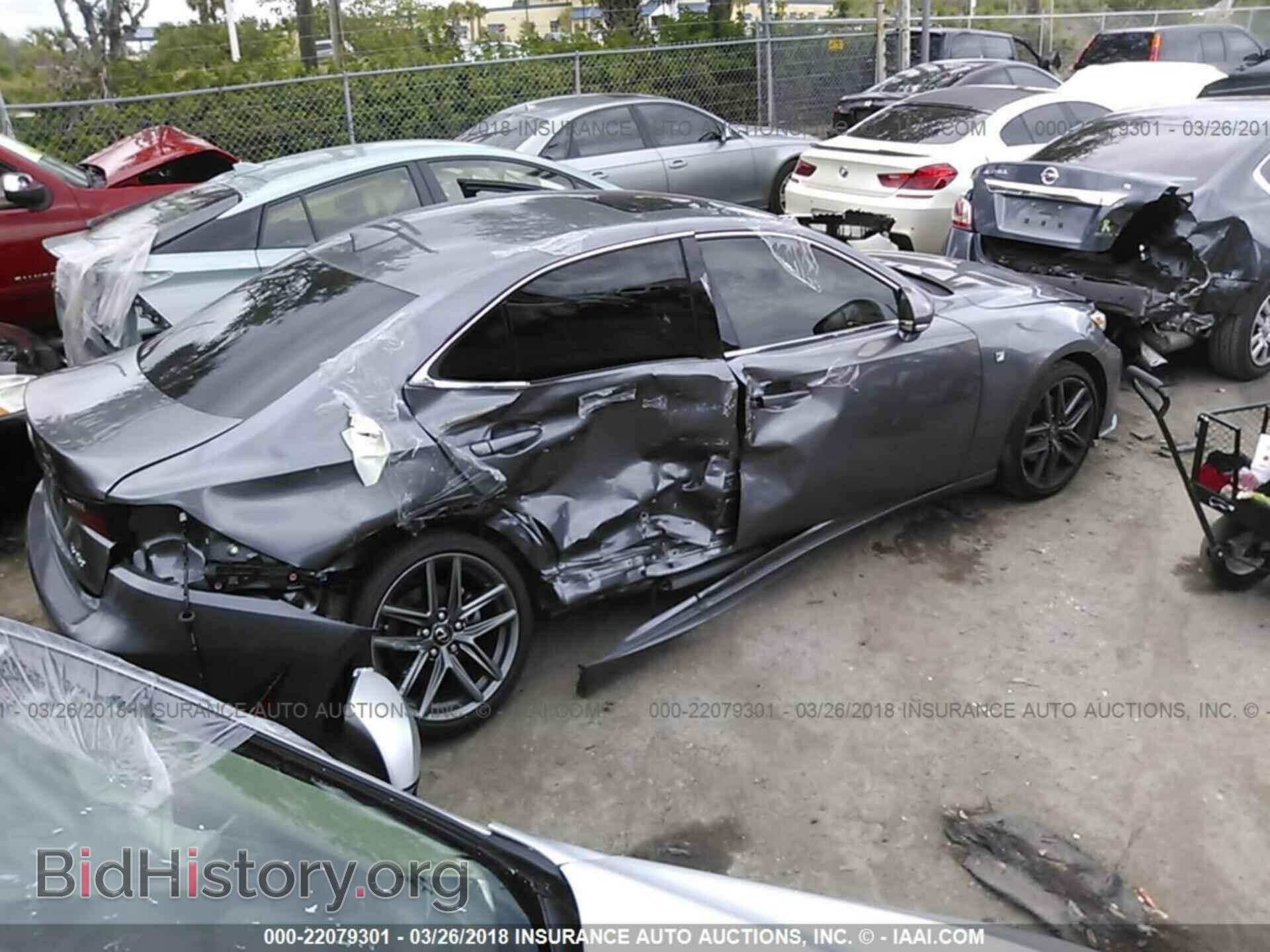2015 Lexus Is - VIN: JTHBF1D22F5065452 - Photo 4