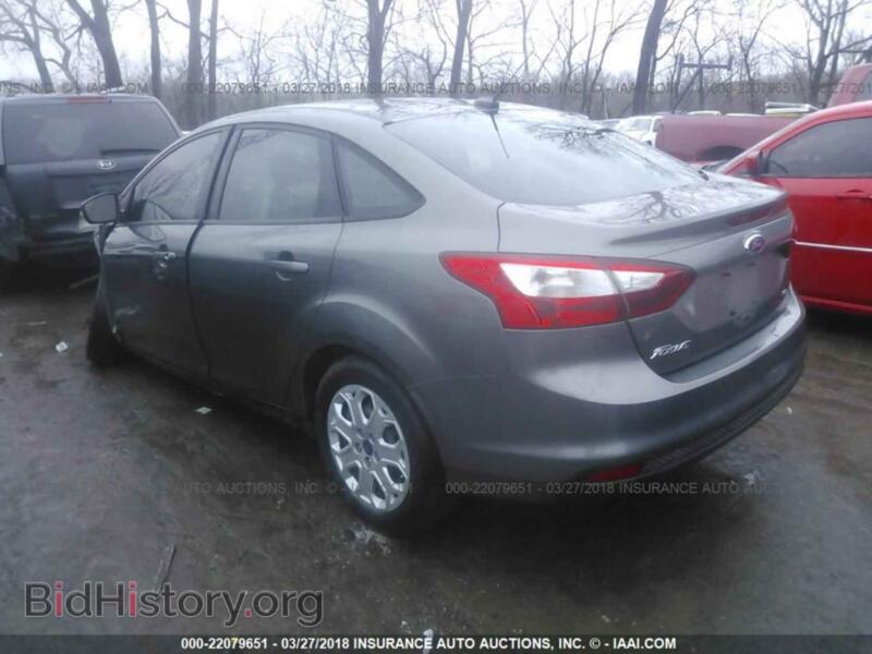 2012 Ford FOCUS (VIN 1FAHP3F2XCL347370) — фото 3 из 10