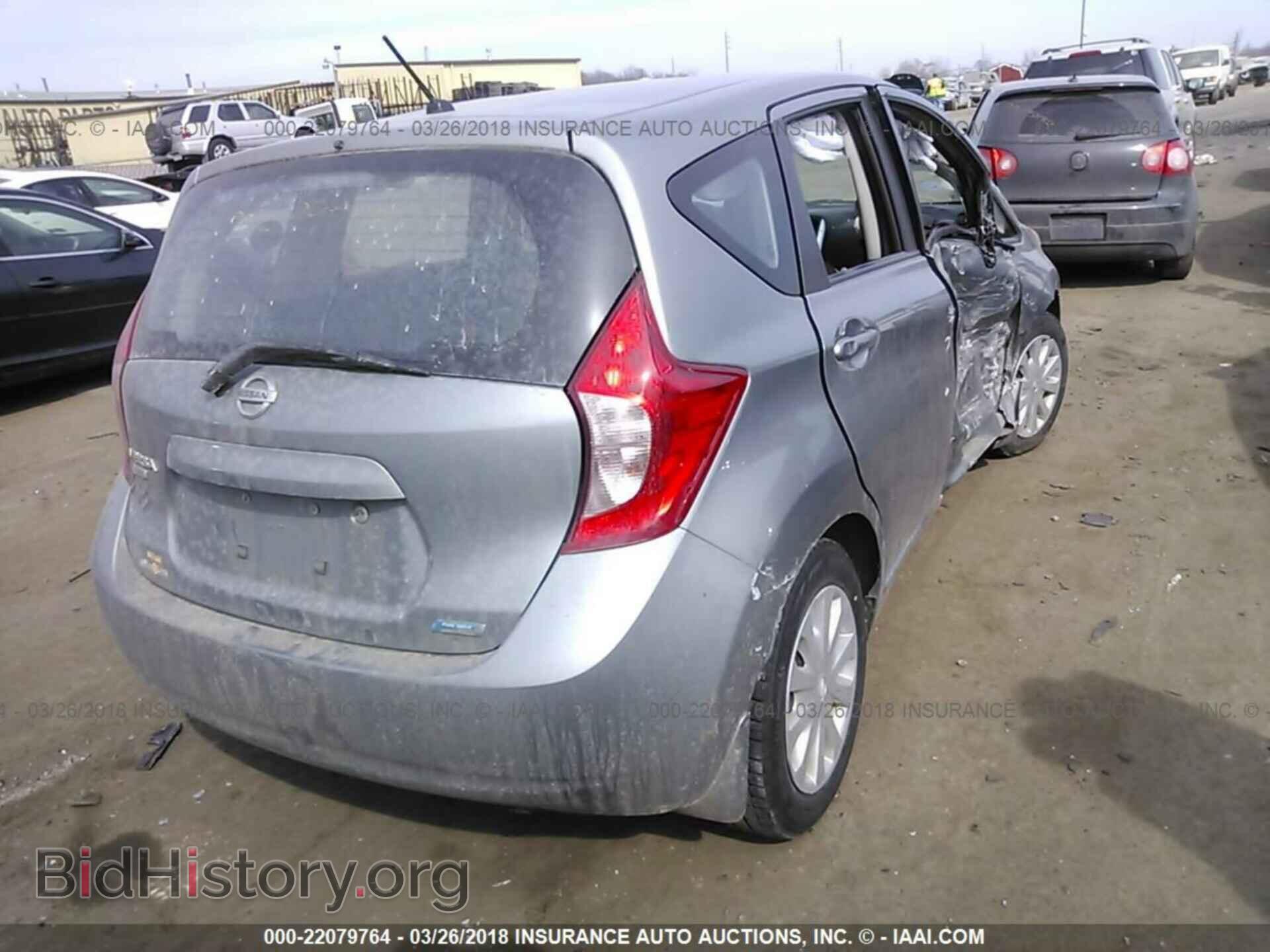2014 Nissan Versa note - VIN: 3N1CE2CP2EL367756 - Photo 4
