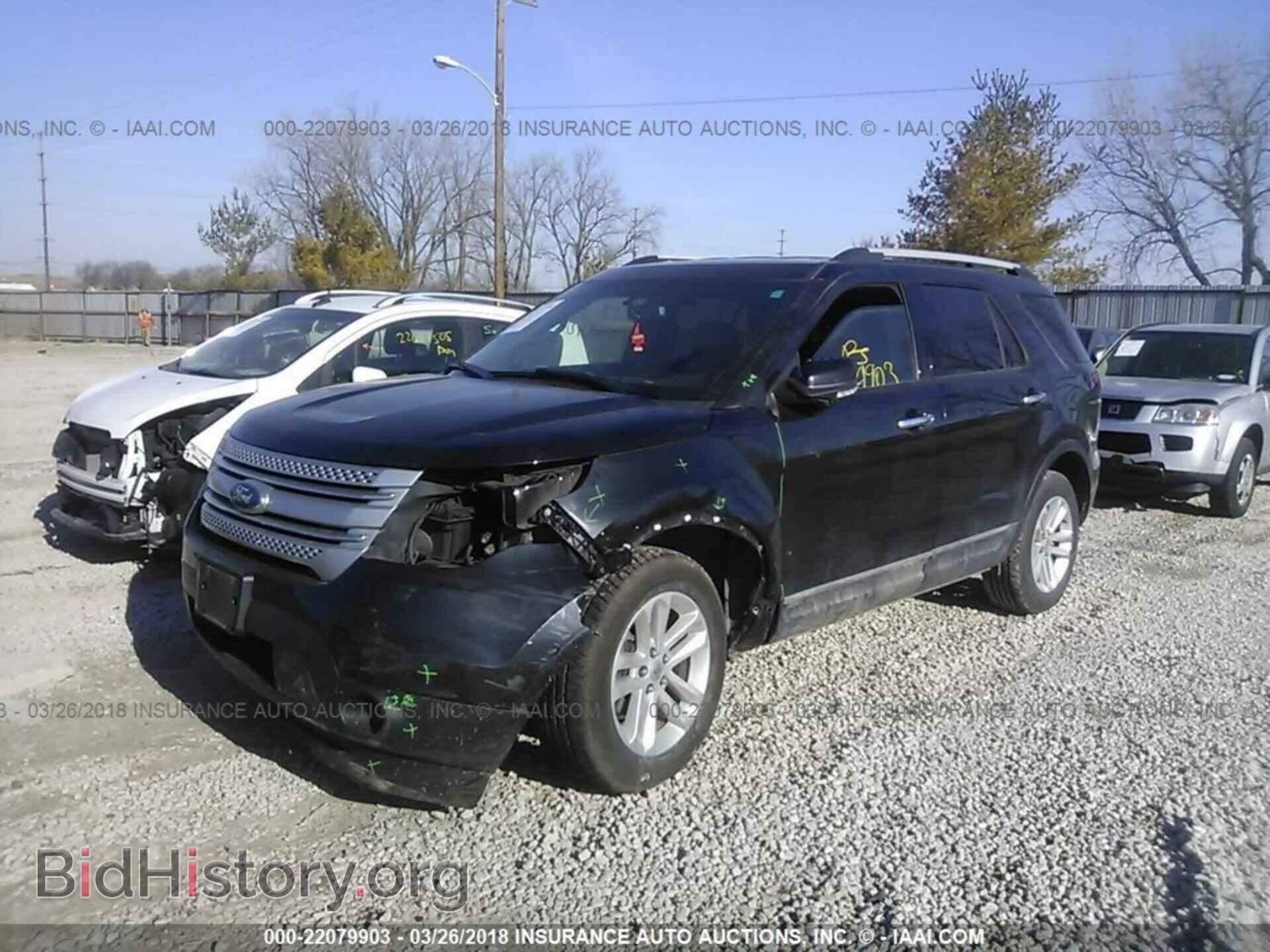 2011 Ford Explorer - VIN: 1FMHK8D85BGA61877 - Фото 2